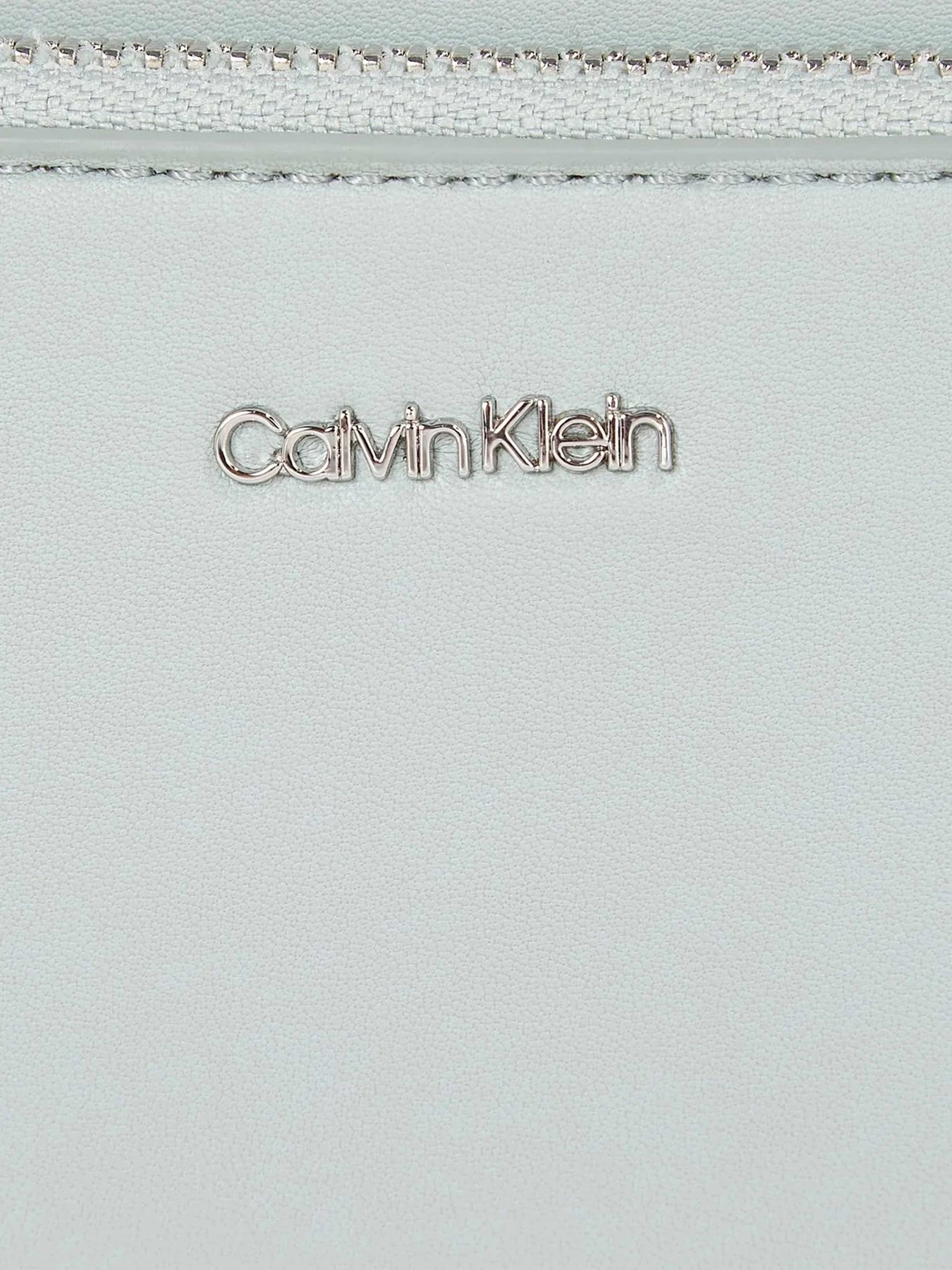 Сумки Calvin Klein модель K60K611927-PEB Сумки Calvin Klein модель K60K611927-PEB Фото