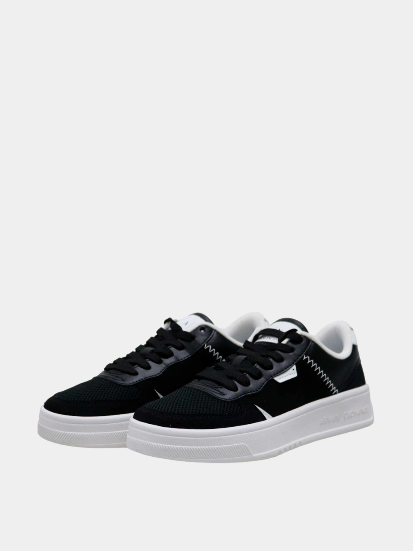 Кеды Armani Exchange модель XDX137-XV729-S277 Кеды Armani Exchange модель XDX137-XV729-S277 Фото