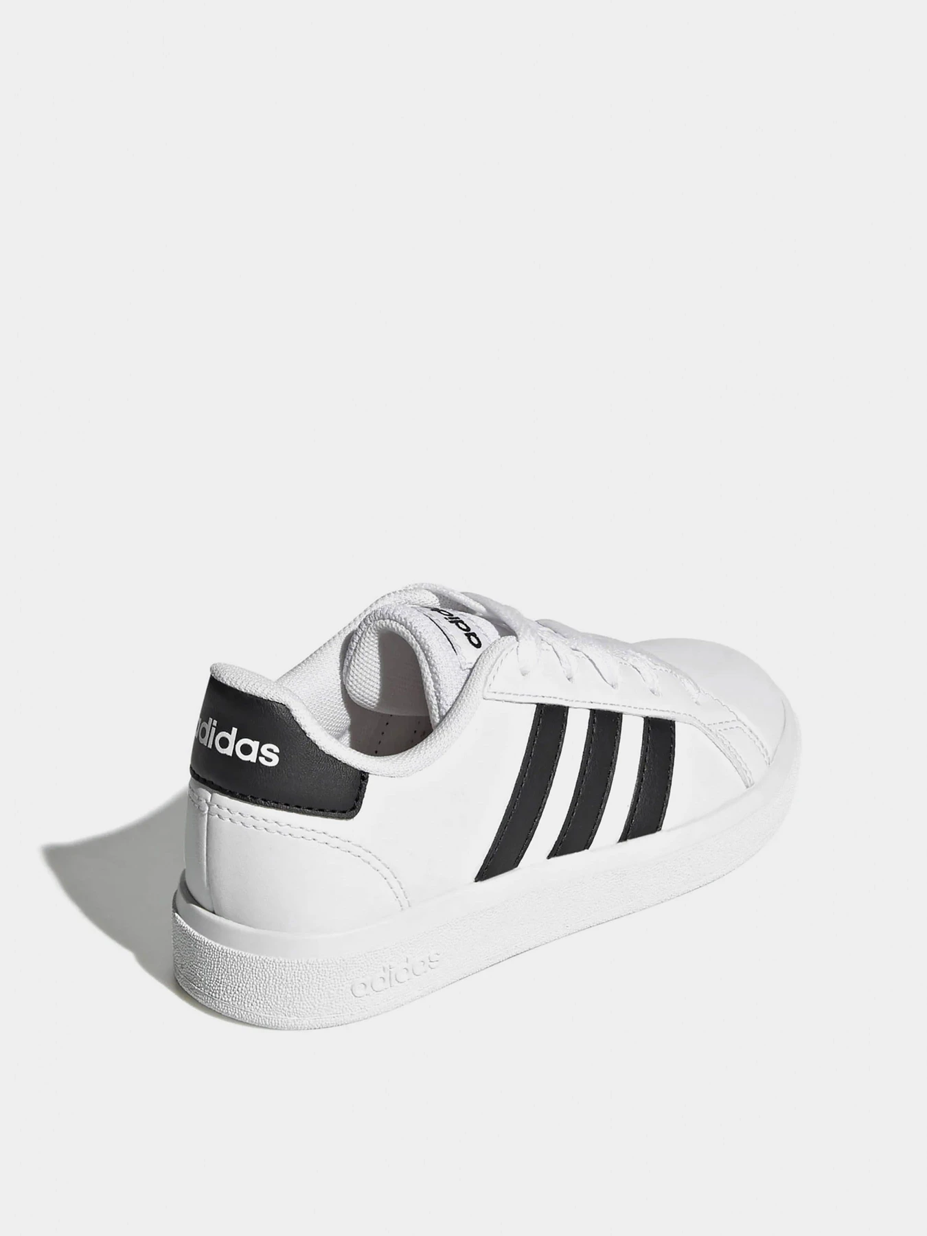 Кроссовки Adidas модель GW6511 Кроссовки Adidas модель GW6511 Фото