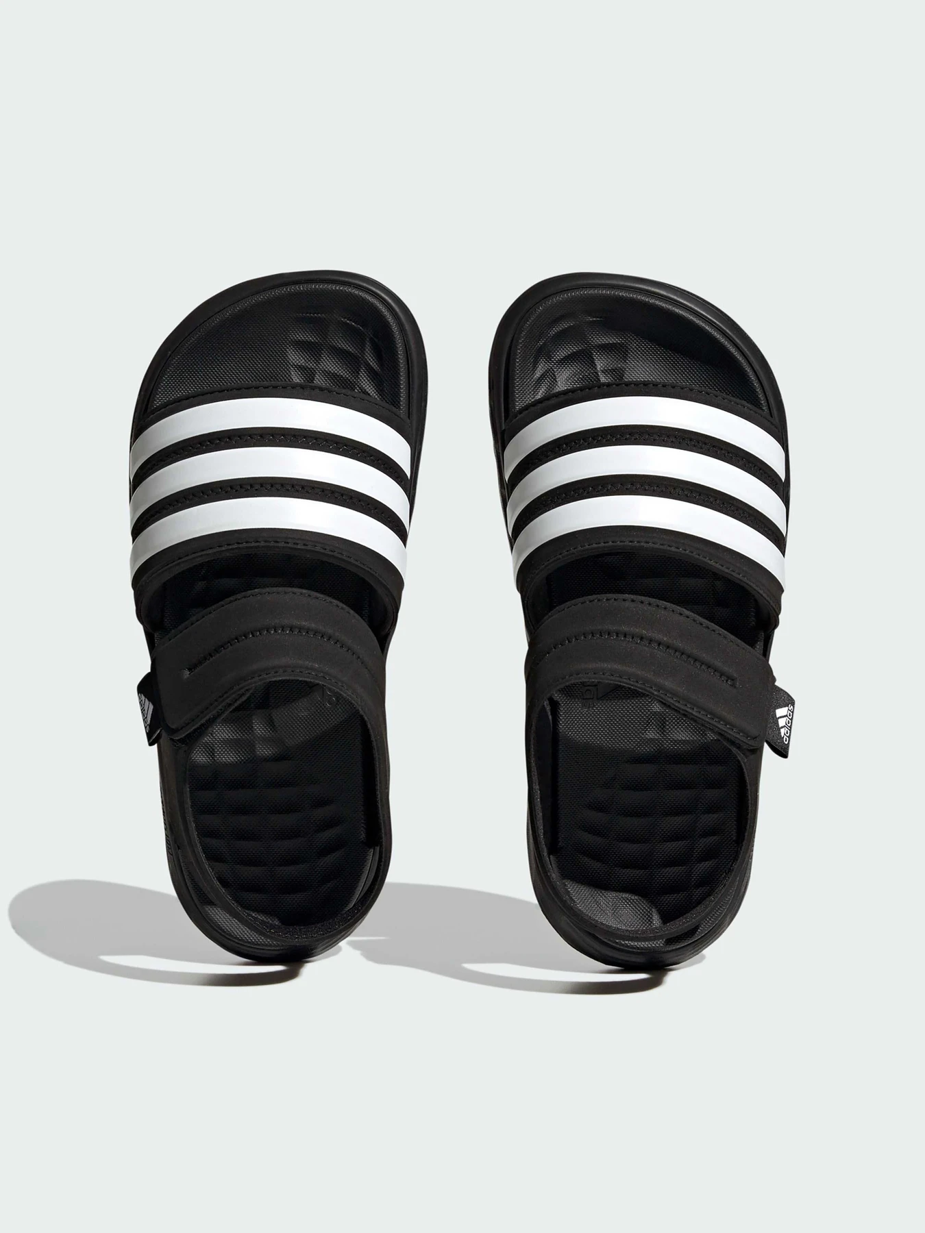 Сандалии Adidas модель HP5832 Сандалии Adidas модель HP5832 Фото