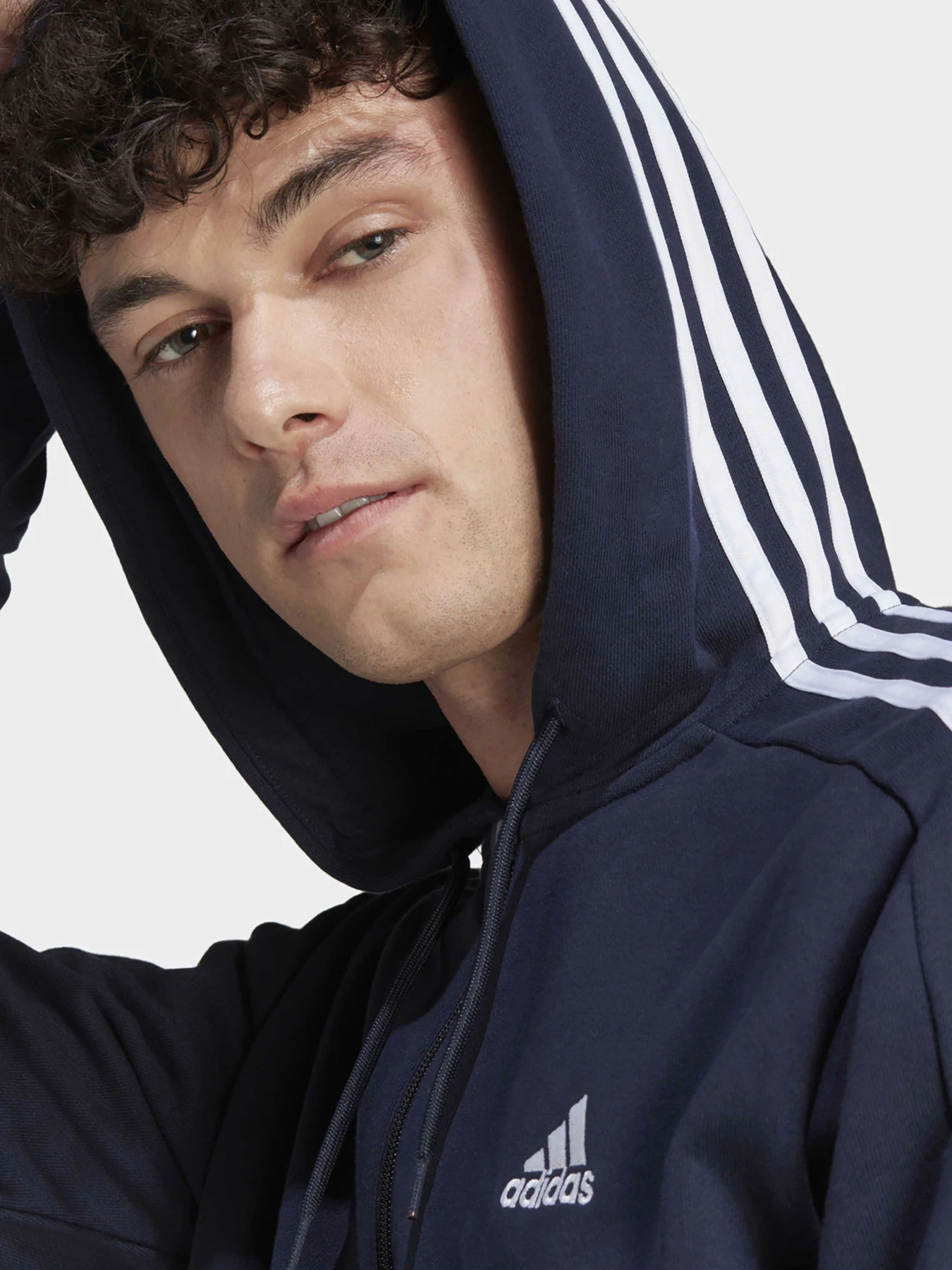 Худи и свитшоты Adidas модель IC0434 Худи и свитшоты Adidas модель IC0434 Фото