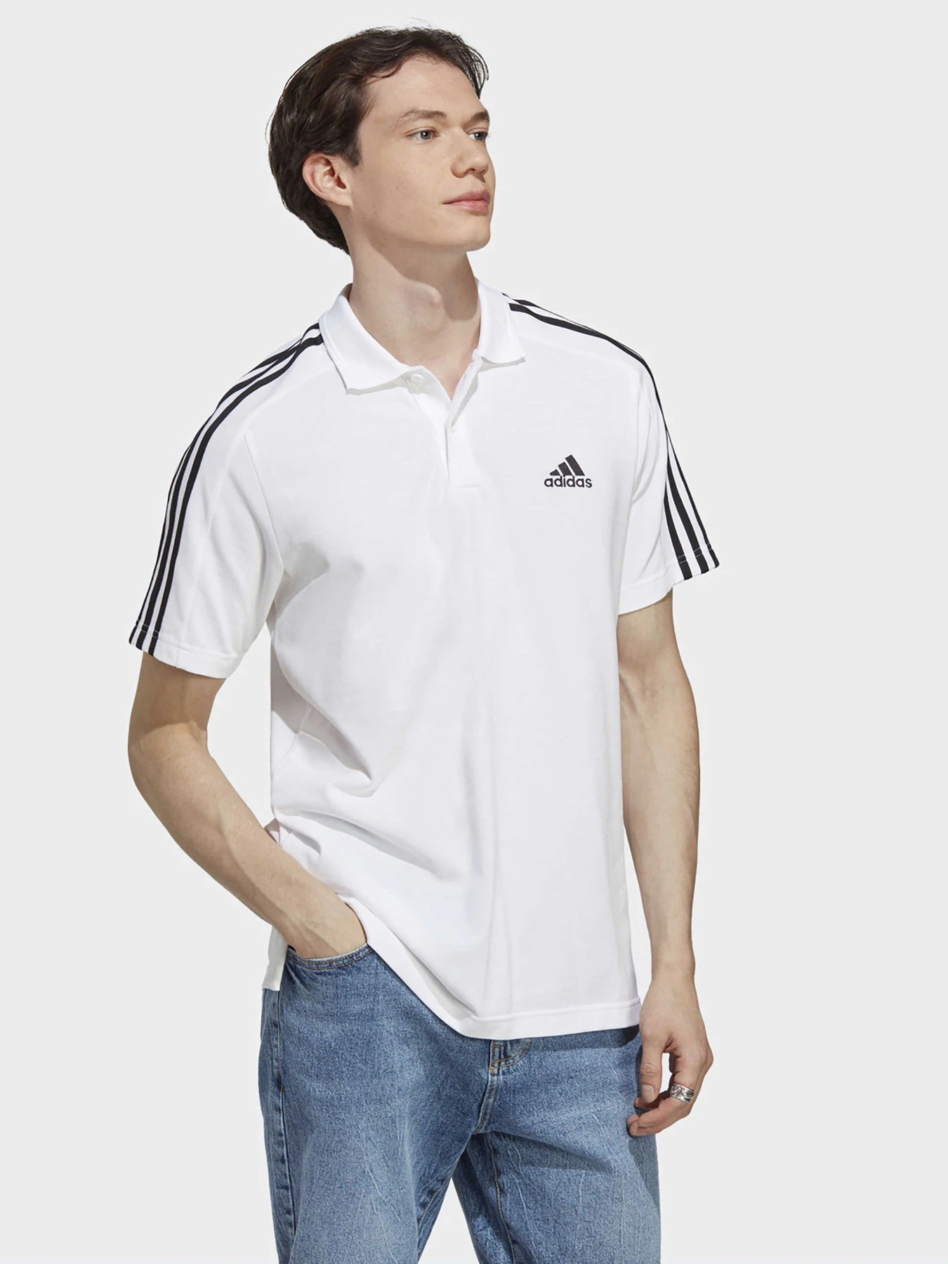 Футболки и поло Adidas модель IC9312 Футболки и поло Adidas модель IC9312 Фото
