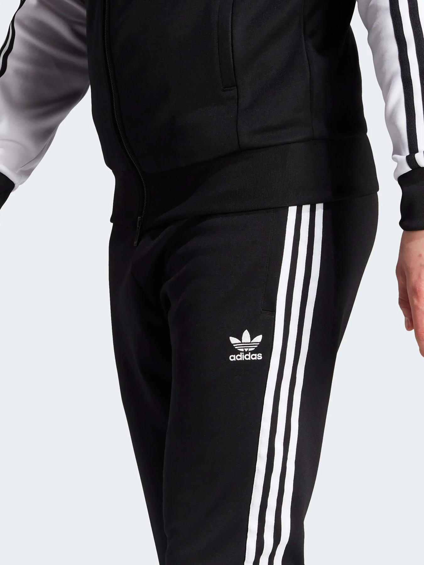 Брюки Adidas модель IL2488 Брюки Adidas модель IL2488 Фото