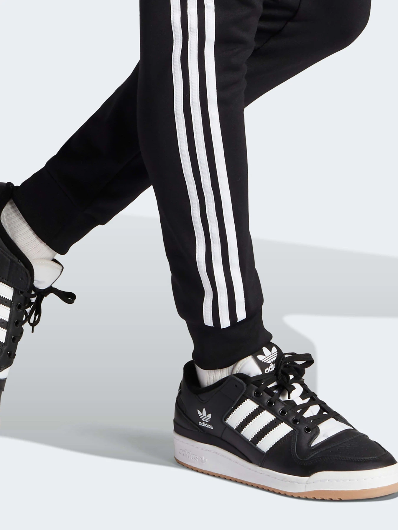 Брюки Adidas модель IL2488 Брюки Adidas модель IL2488 Фото