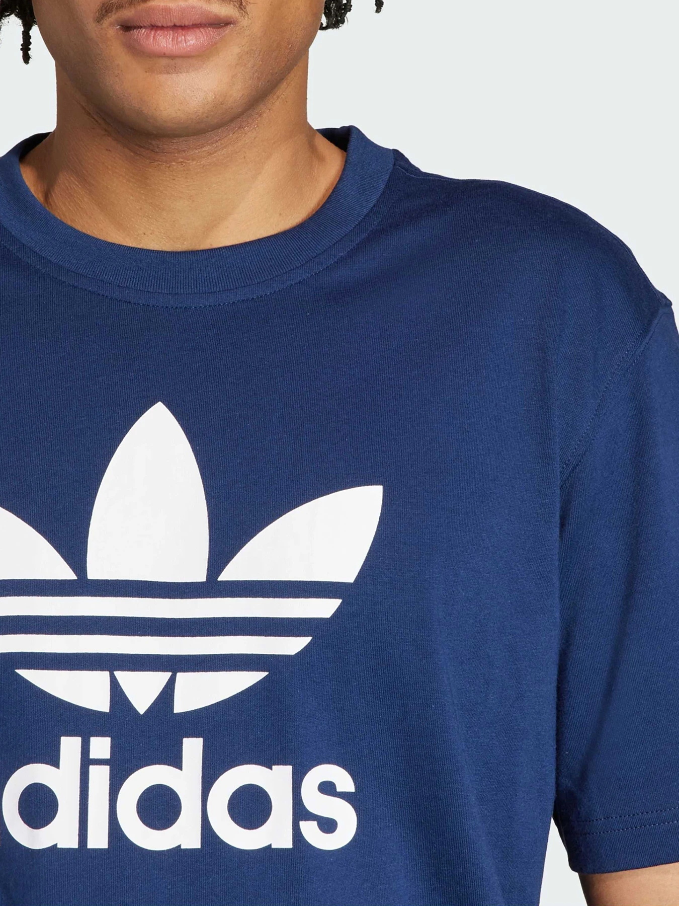 Футболки и поло Adidas модель IR8011 Футболки и поло Adidas модель IR8011 Фото