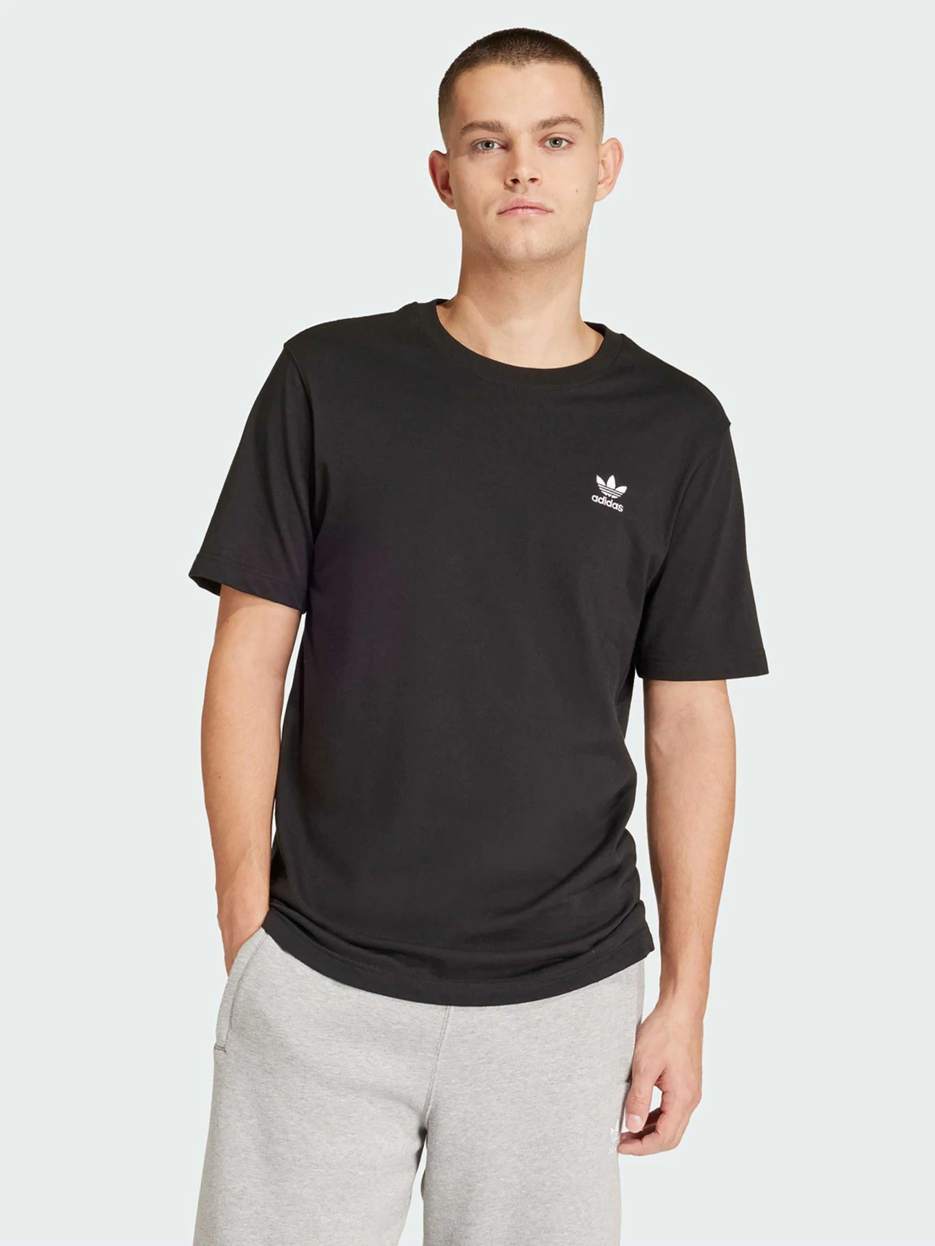 Футболки и поло Adidas модель IR9690 Футболки и поло Adidas модель IR9690 Фото