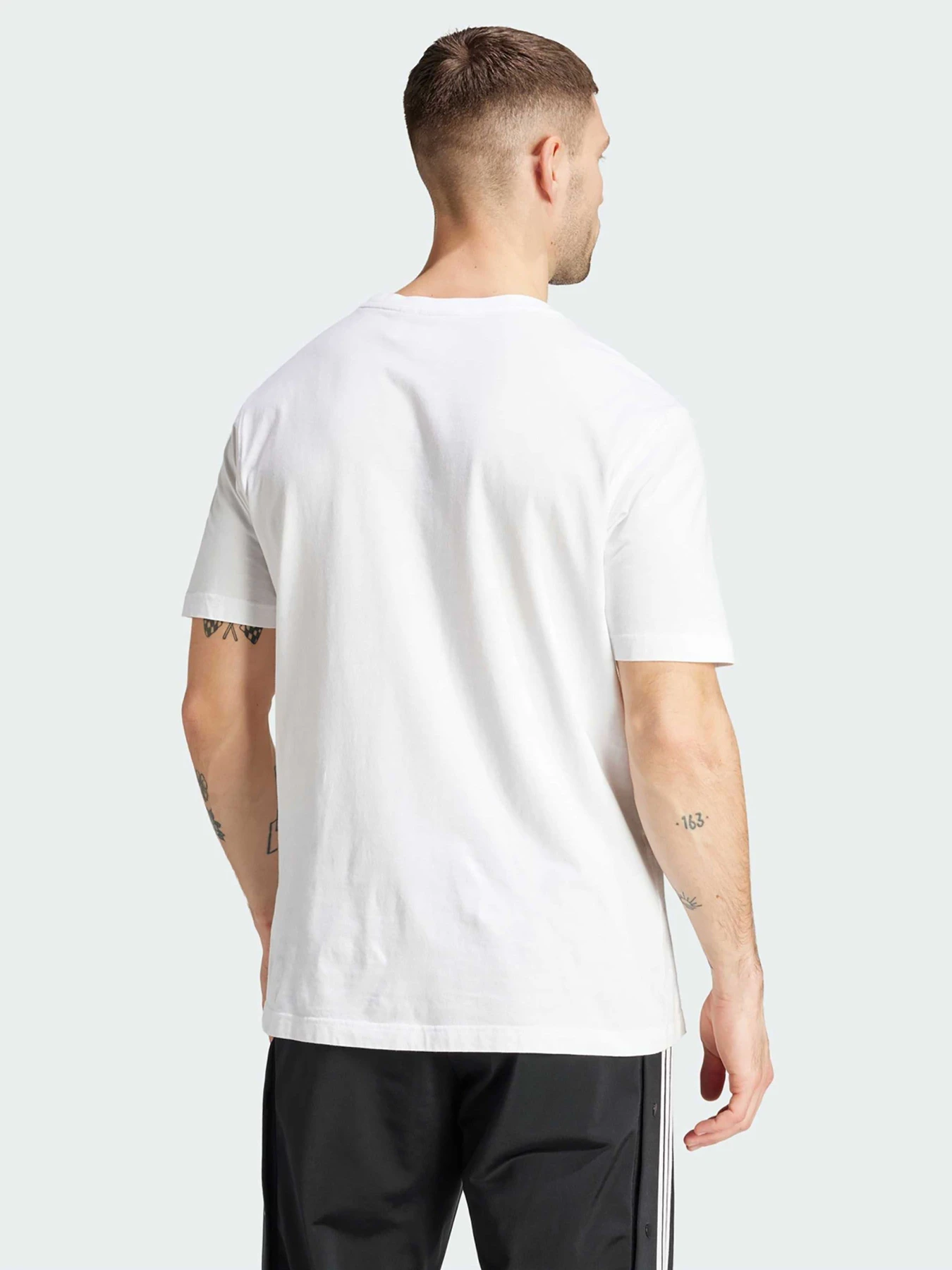 Футболки и поло Adidas модель IR9691 Футболки и поло Adidas модель IR9691 Фото