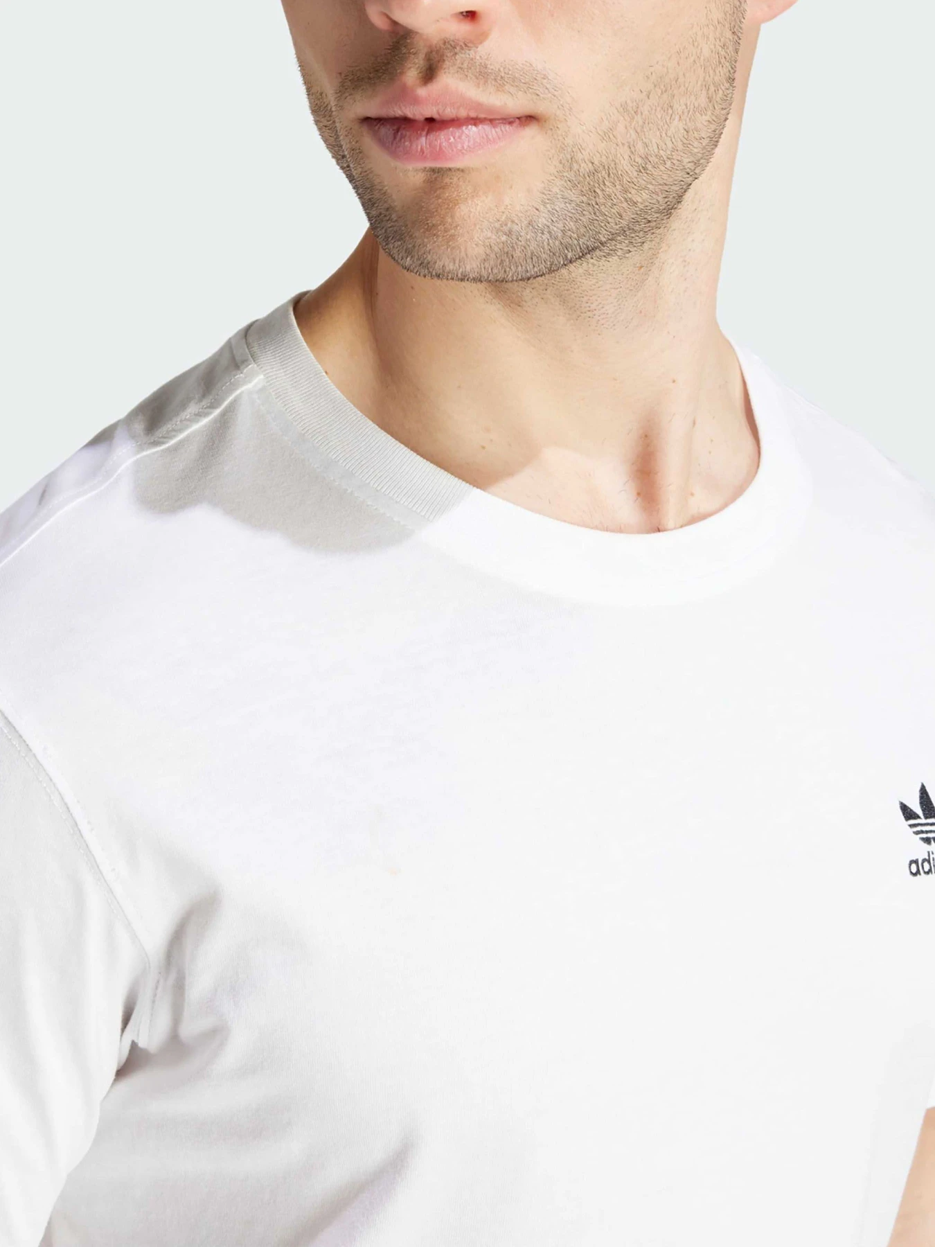 Футболки и поло Adidas модель IR9691 Футболки и поло Adidas модель IR9691 Фото
