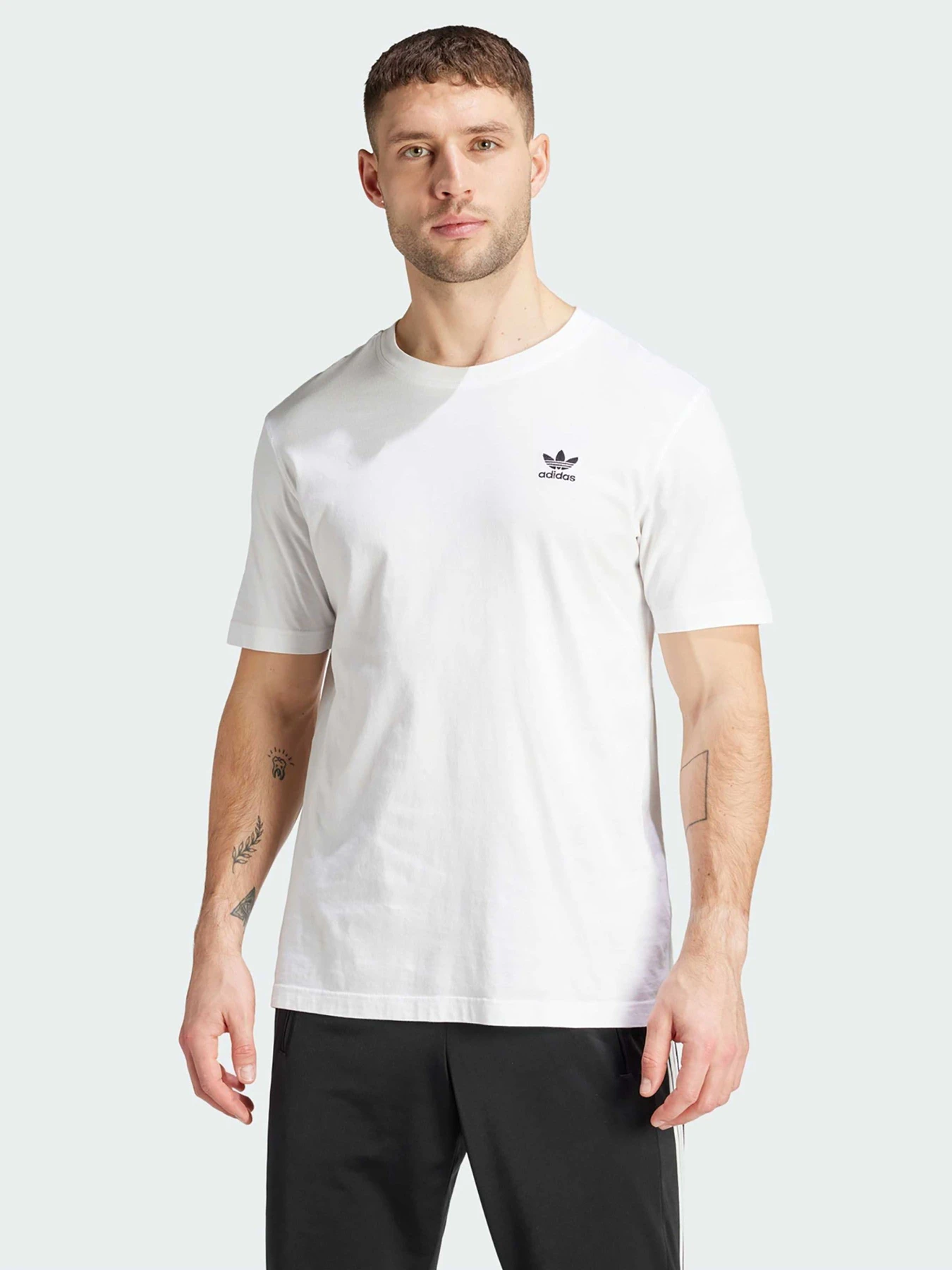 Футболки и поло Adidas модель IR9691 Футболки и поло Adidas модель IR9691 Фото