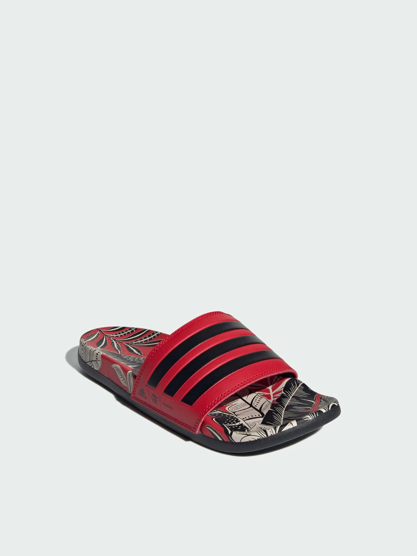 Шлёпанцы Adidas модель IE0930 Шлёпанцы Adidas модель IE0930 Фото