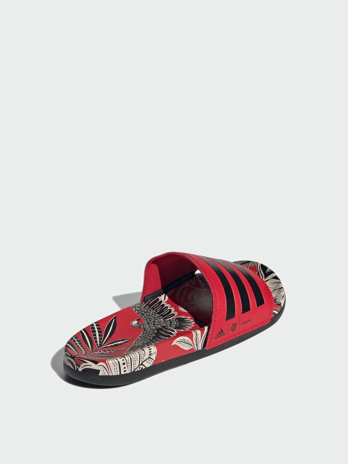 Шлёпанцы Adidas модель IE0930 Шлёпанцы Adidas модель IE0930 Фото
