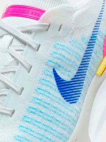 Кроссовки NIKE модель DR2615-105 Фото
