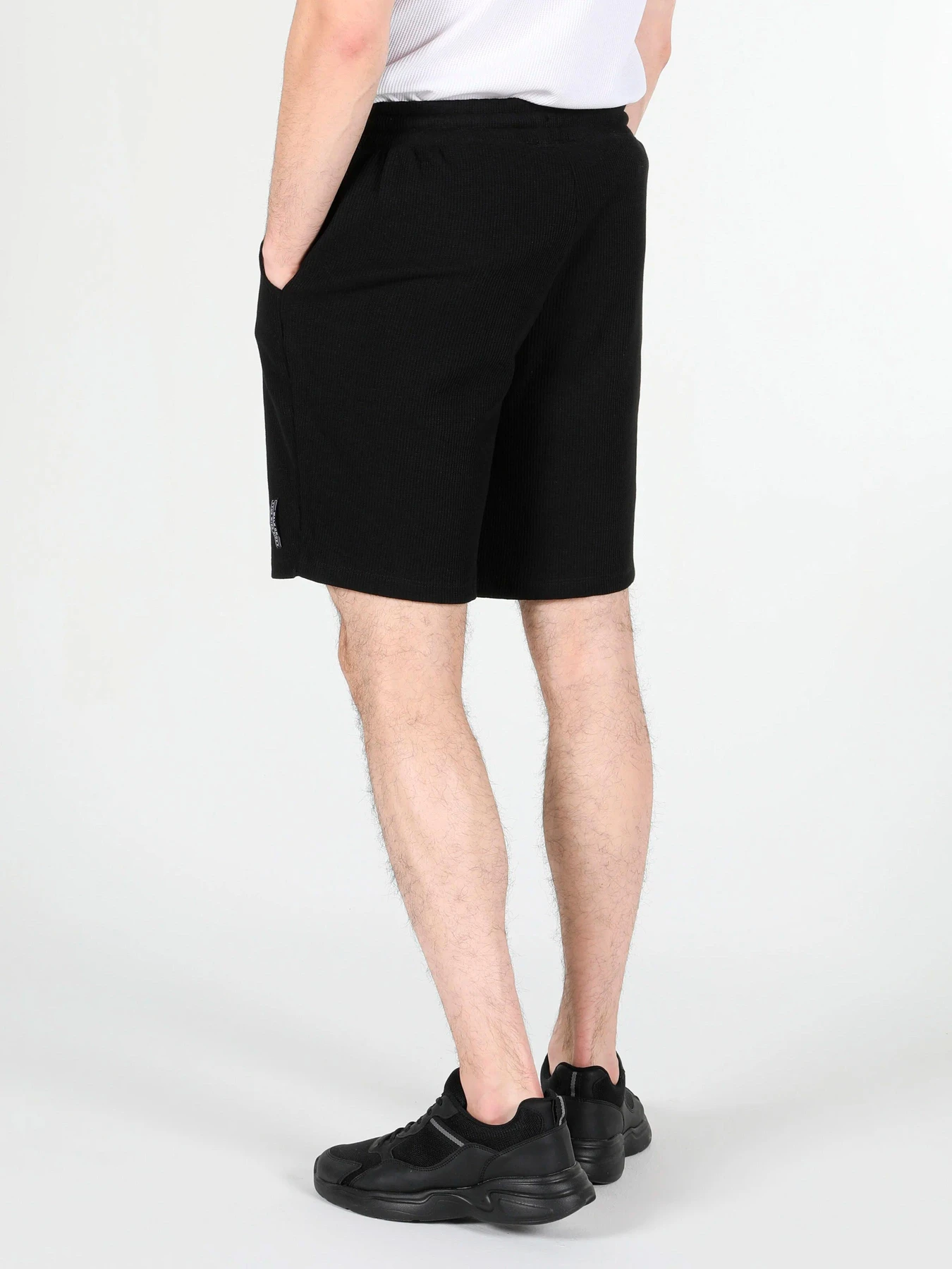 Шорты Colin’s модель CL1057986_BLK Шорты Colin’s модель CL1057986_BLK Фото
