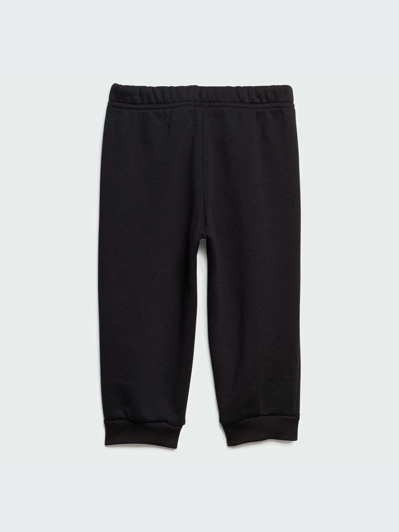Костюмы Adidas модель IA1594-KZ Костюмы Adidas модель IA1594-KZ Фото