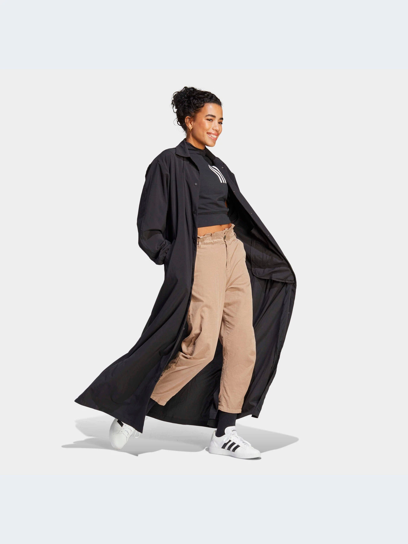 Пальто и плащи Adidas модель IB4248-KZ Пальто и плащи Adidas модель IB4248-KZ Фото