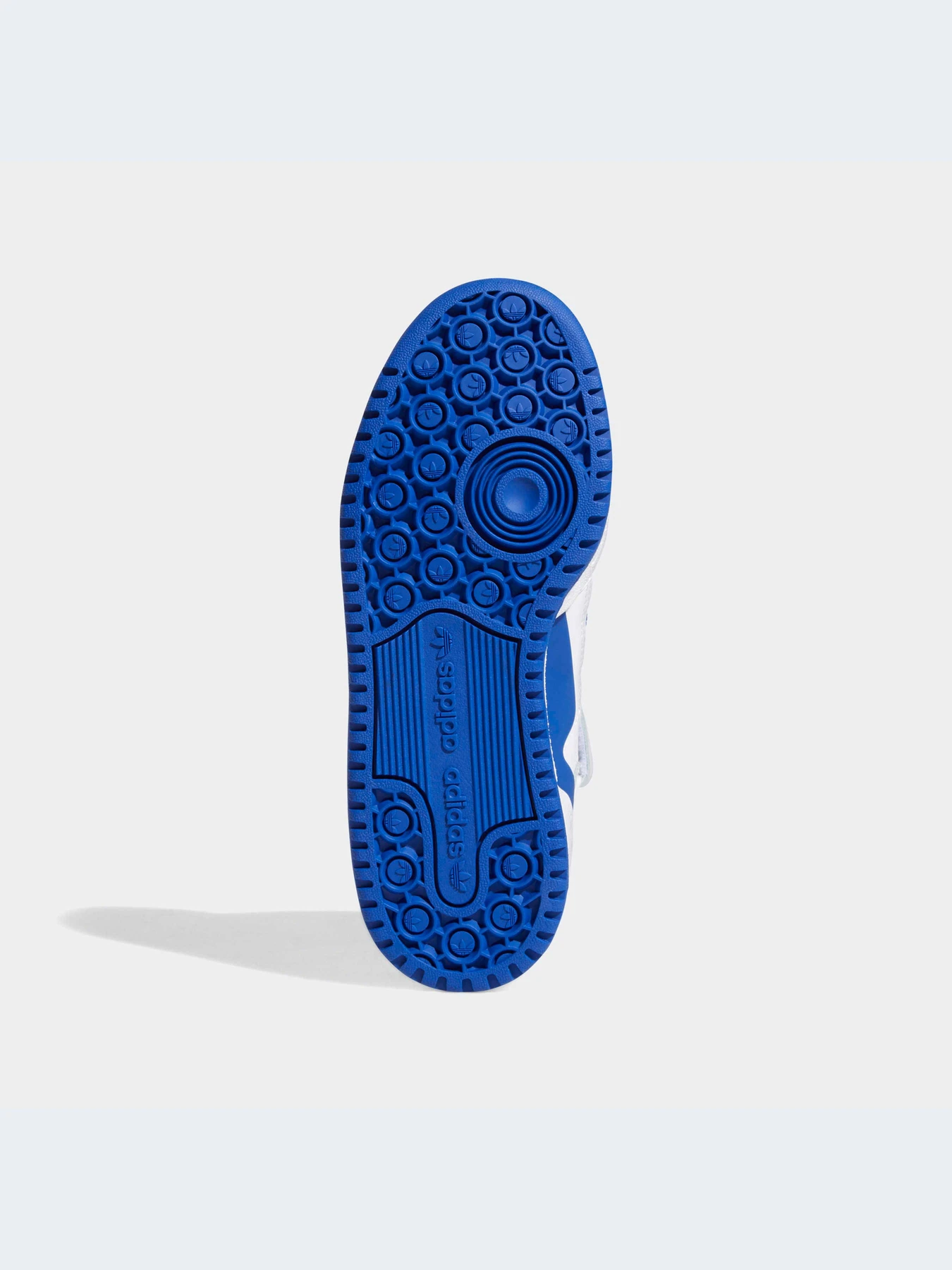 Кроссовки Adidas Forum модель FZ2085-KZ Кроссовки Adidas Forum модель FZ2085-KZ Фото