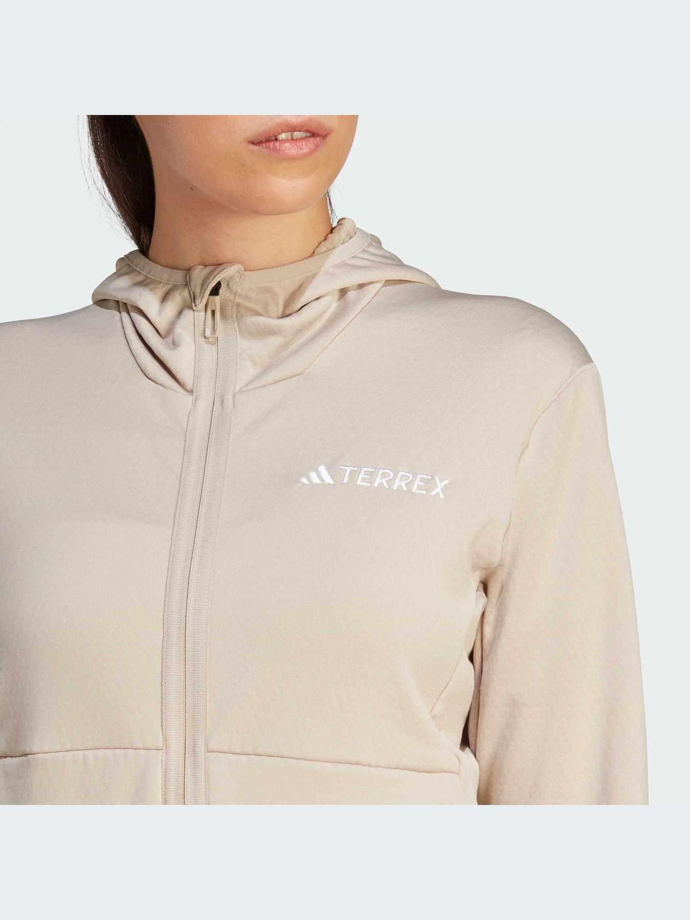 Худи и свитшоты Adidas модель IB1820-KZ Худи и свитшоты Adidas модель IB1820-KZ Фото