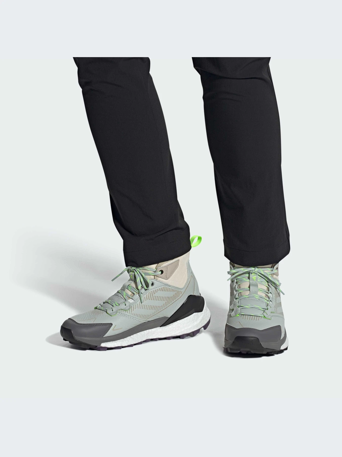 Кроссовки Adidas Terrex модель HQ8915-KZ Кроссовки Adidas Terrex модель HQ8915-KZ Фото