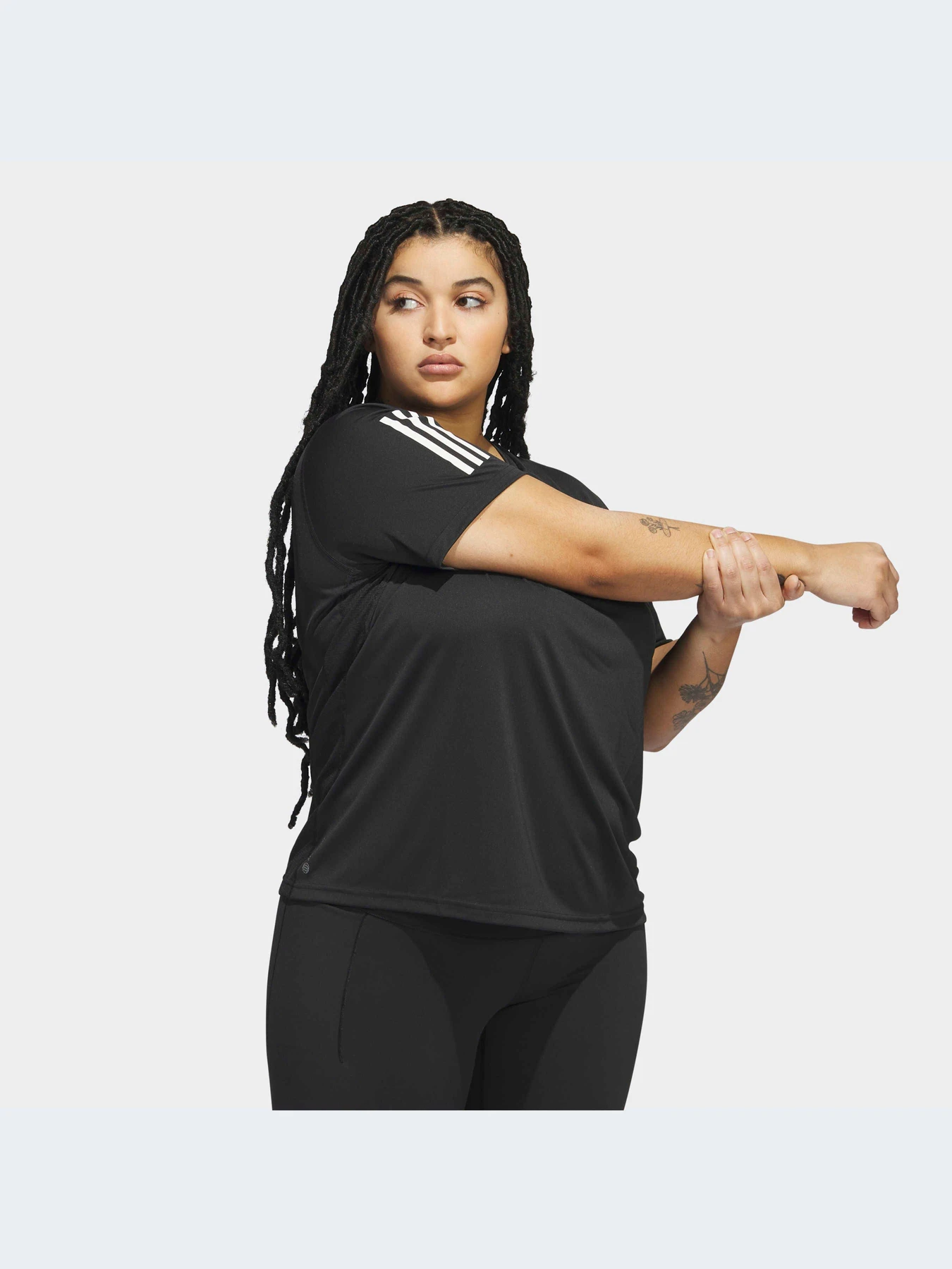 Футболки и поло Adidas модель HT3698-KZ Футболки и поло Adidas модель HT3698-KZ Фото