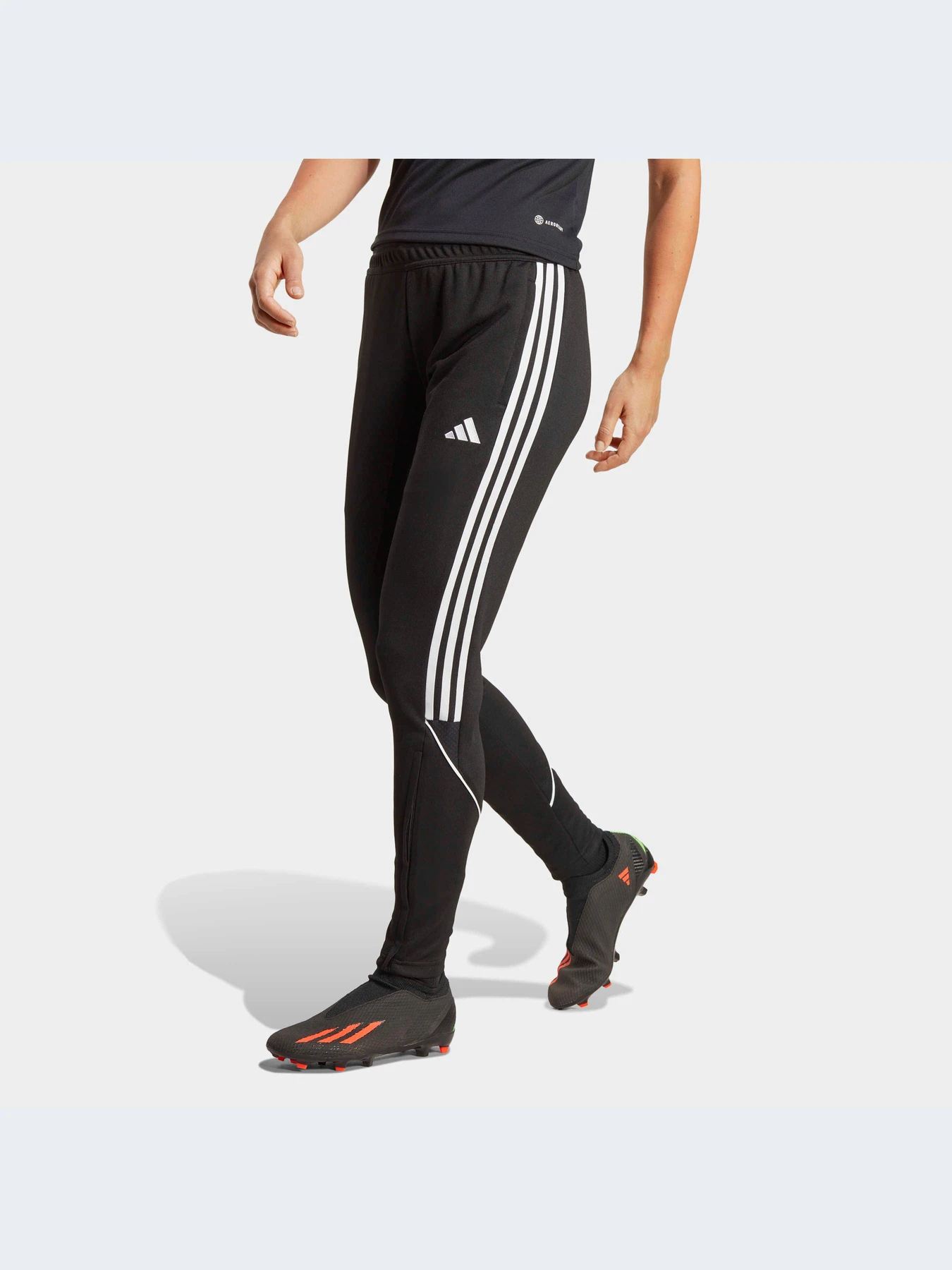 Брюки Adidas Tiro модель HS3540-KZ Брюки Adidas Tiro модель HS3540-KZ Фото