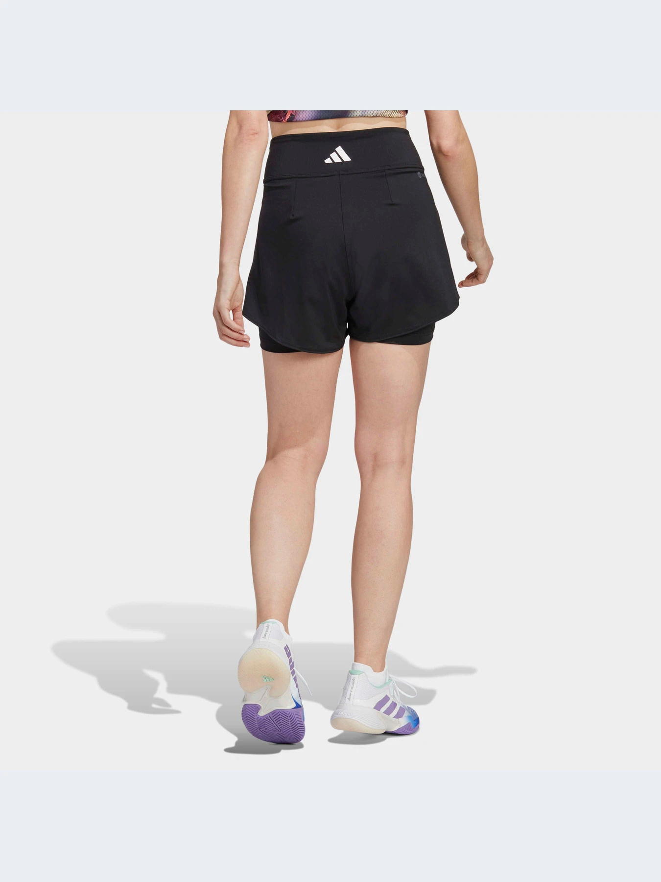 Шорты Adidas модель HZ4298-KZ Шорты Adidas модель HZ4298-KZ Фото