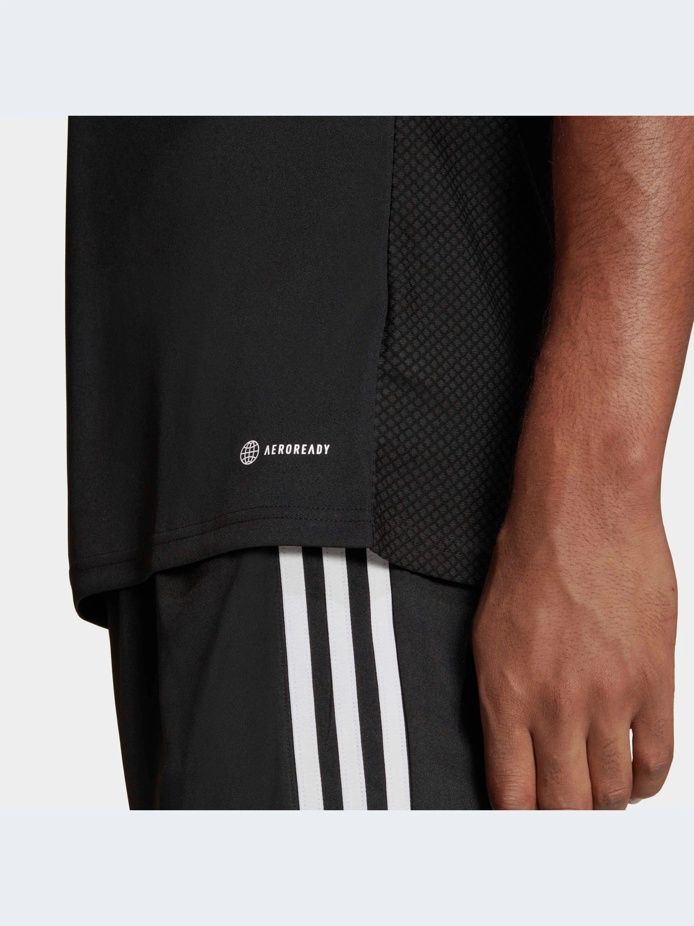 Футболки и поло Adidas модель HR4607-KZ Футболки и поло Adidas модель HR4607-KZ Фото