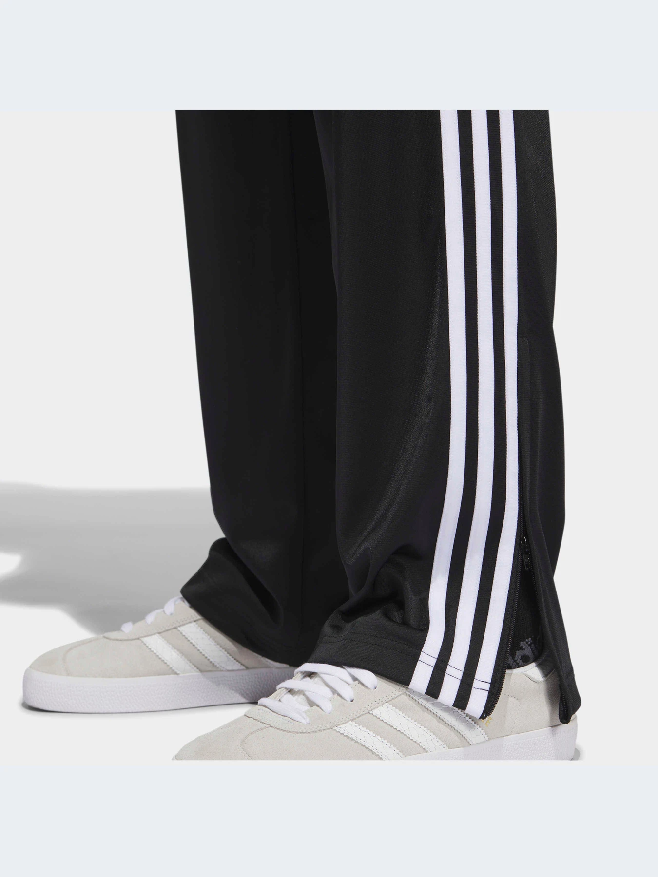 Брюки Adidas модель IJ7055-KZ Брюки Adidas модель IJ7055-KZ Фото