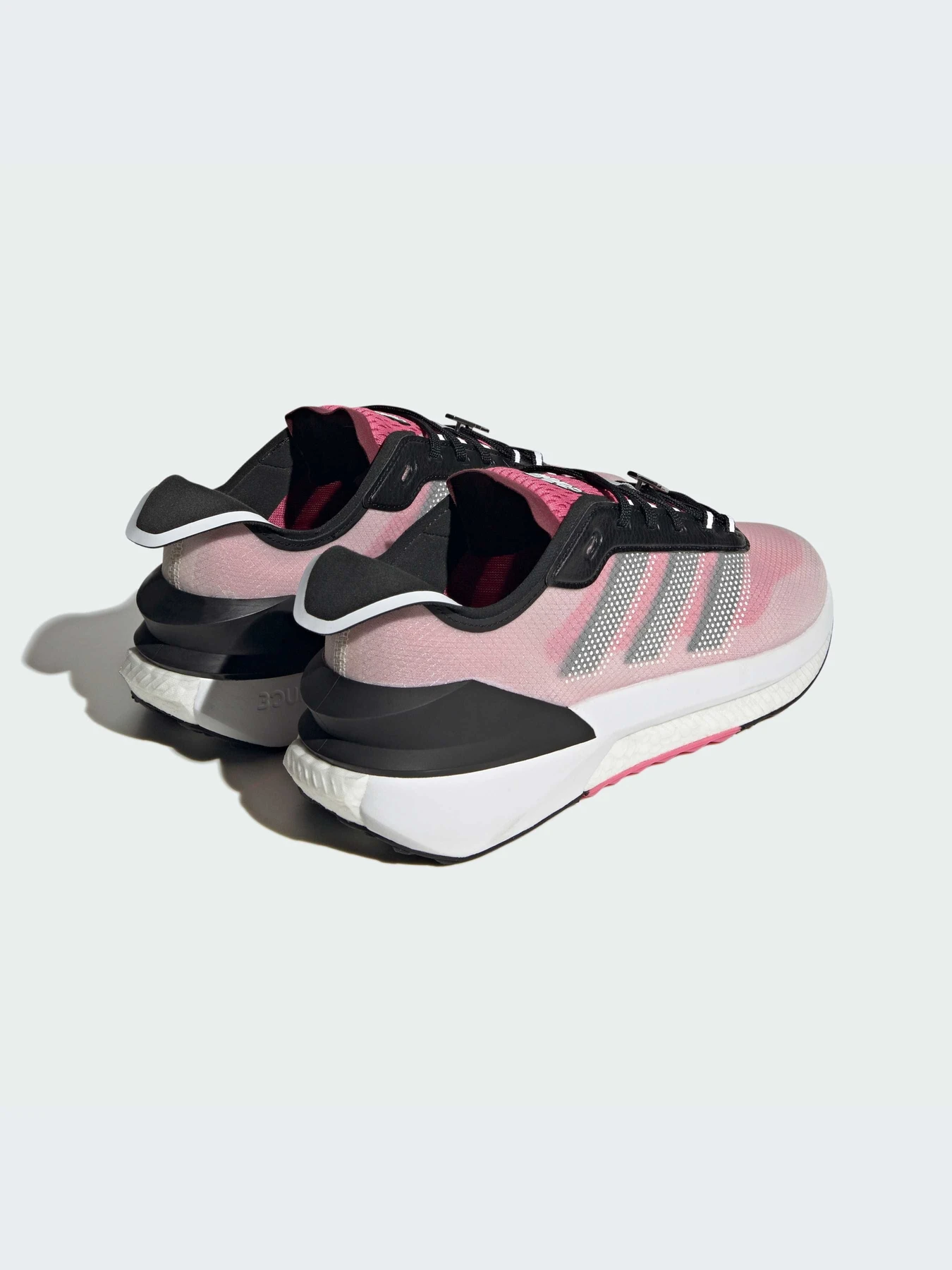 Кроссовки Adidas AVRYN модель ID2411-KZ Кроссовки Adidas AVRYN модель ID2411-KZ Фото