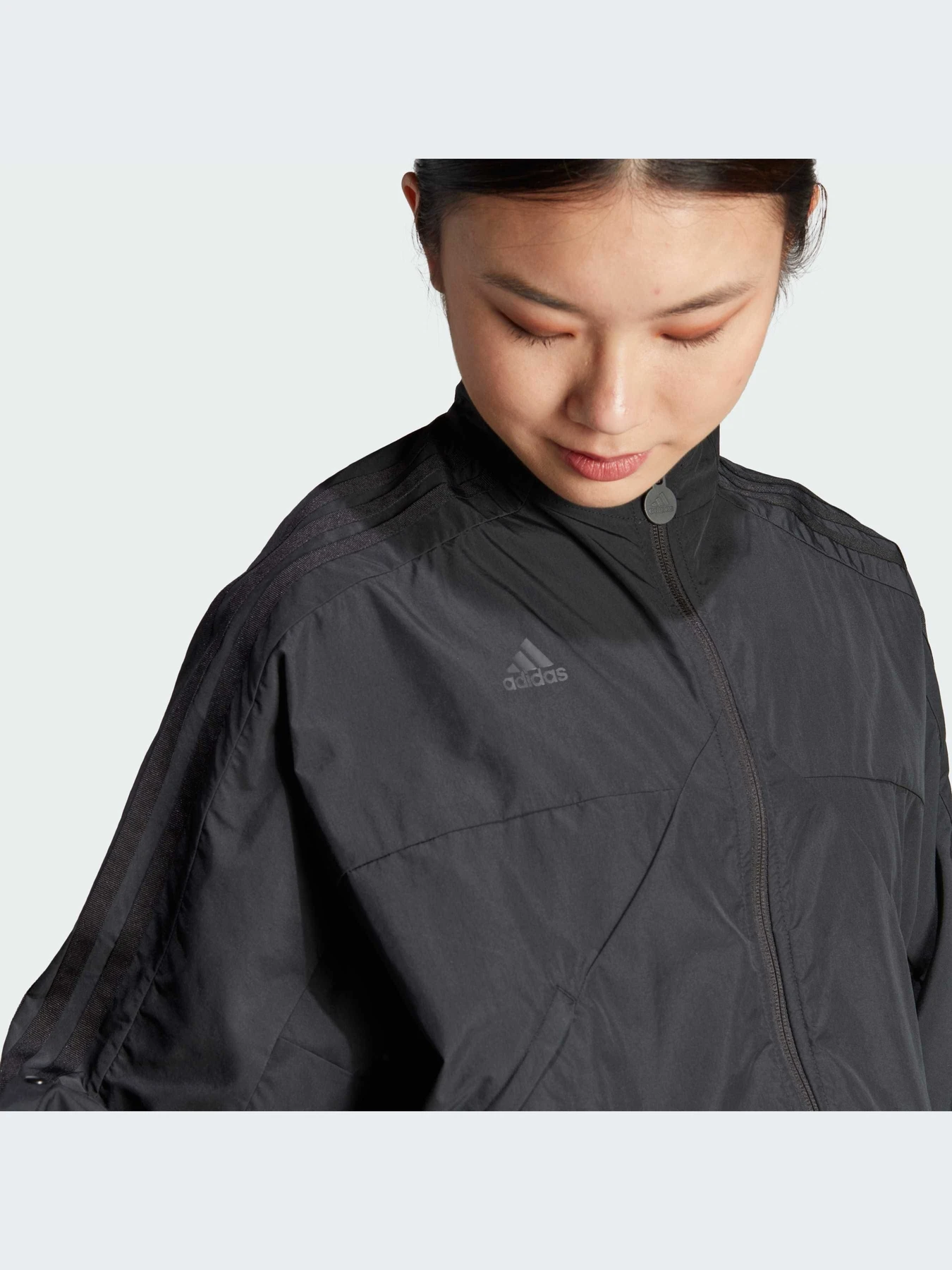 Куртки и дубленки Adidas Tiro модель IB4760-KZ Куртки и дубленки Adidas Tiro модель IB4760-KZ Фото