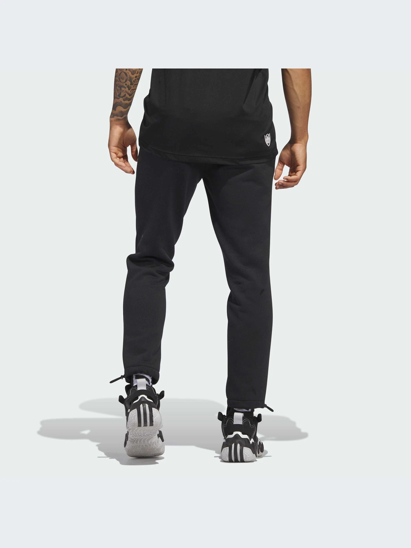 Брюки Adidas модель IJ0283-KZ Брюки Adidas модель IJ0283-KZ Фото