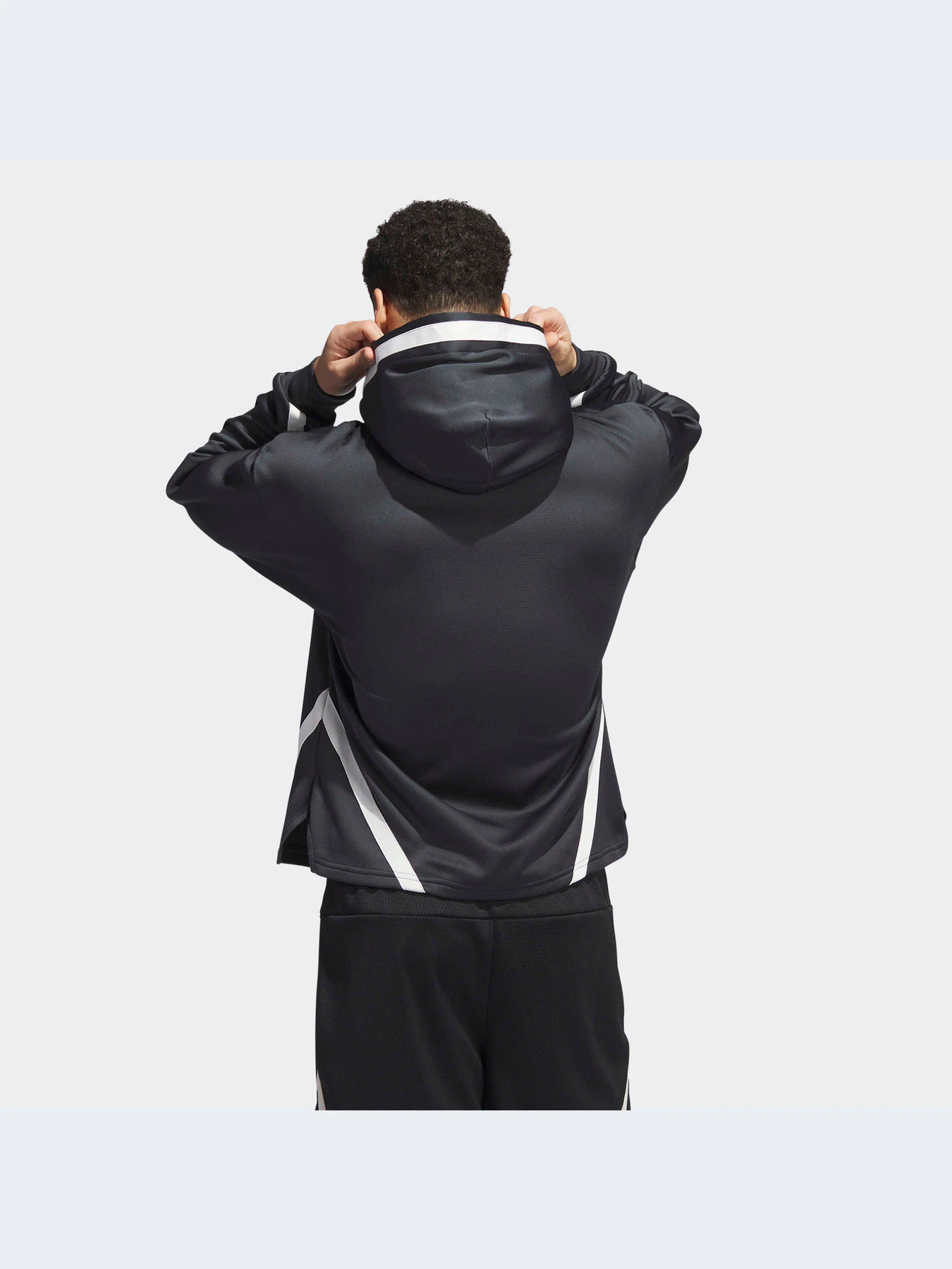Худи и свитшоты Adidas модель IL2179-KZ Худи и свитшоты Adidas модель IL2179-KZ Фото