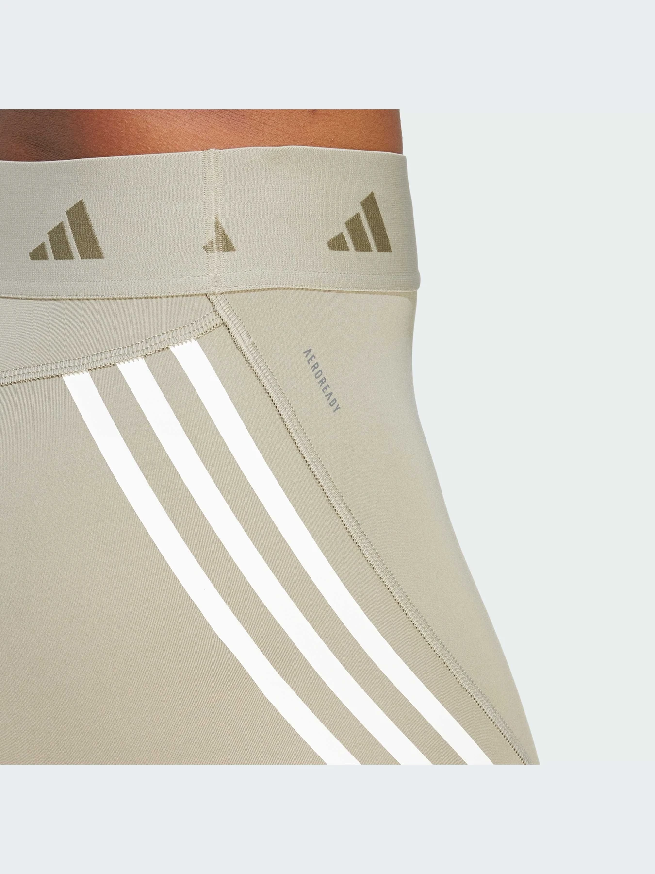 Брюки Adidas модель IL7107-KZ Брюки Adidas модель IL7107-KZ Фото