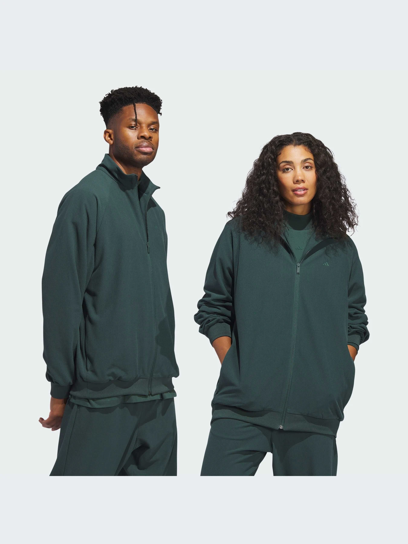 Худи и свитшоты Adidas модель IT2470-KZ Худи и свитшоты Adidas модель IT2470-KZ Фото