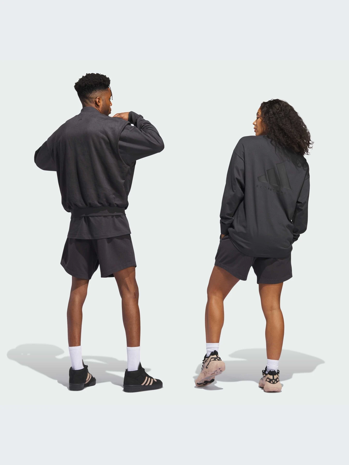 Шорты Adidas модель IT2472-KZ Шорты Adidas модель IT2472-KZ Фото