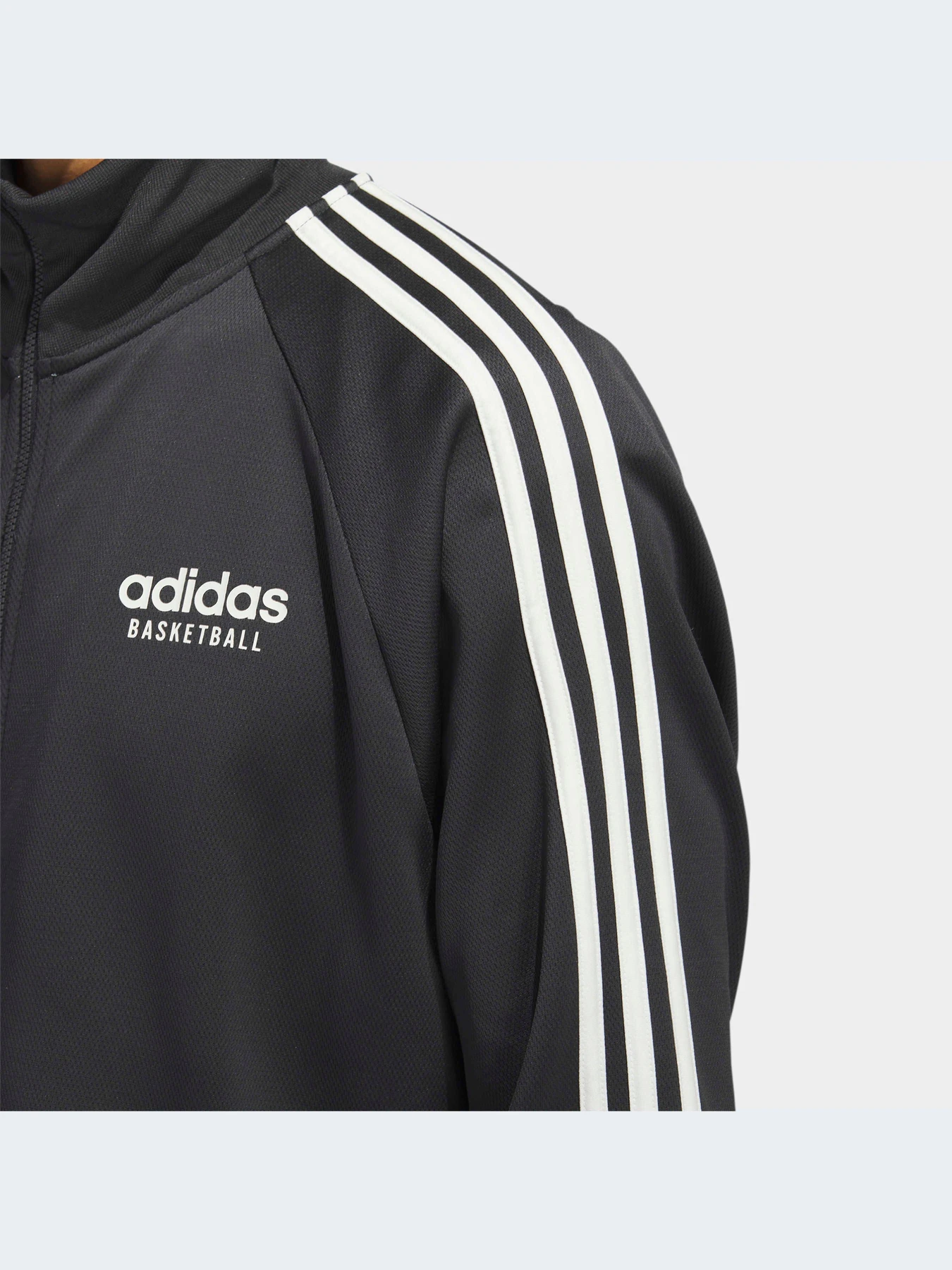 Куртки и дубленки Adidas модель IL2189-KZ Куртки и дубленки Adidas модель IL2189-KZ Фото