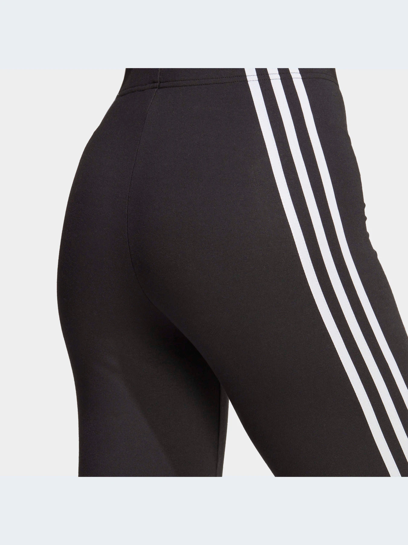 Брюки Adidas модель HT4713-KZ Брюки Adidas модель HT4713-KZ Фото