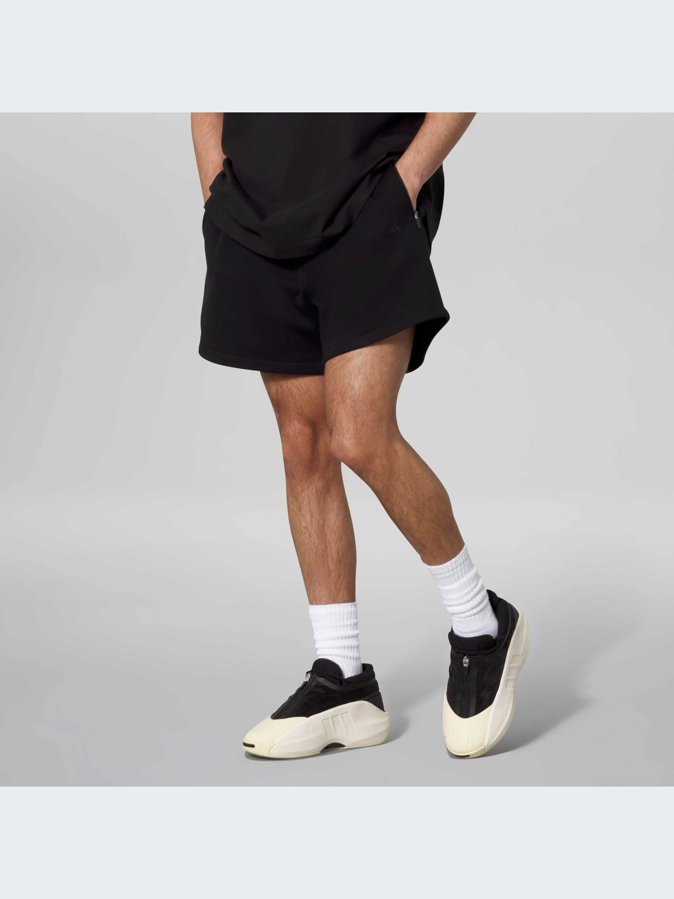 Шорты Adidas модель IJ5550-KZ Шорты Adidas модель IJ5550-KZ Фото