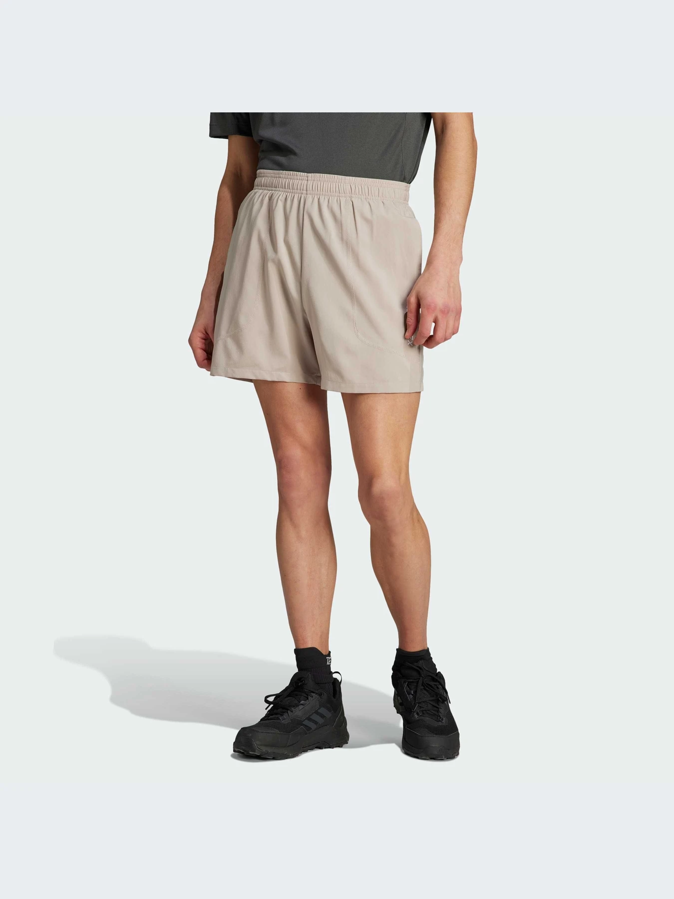 Шорты Adidas модель HZ6308-KZ Шорты Adidas модель HZ6308-KZ Фото