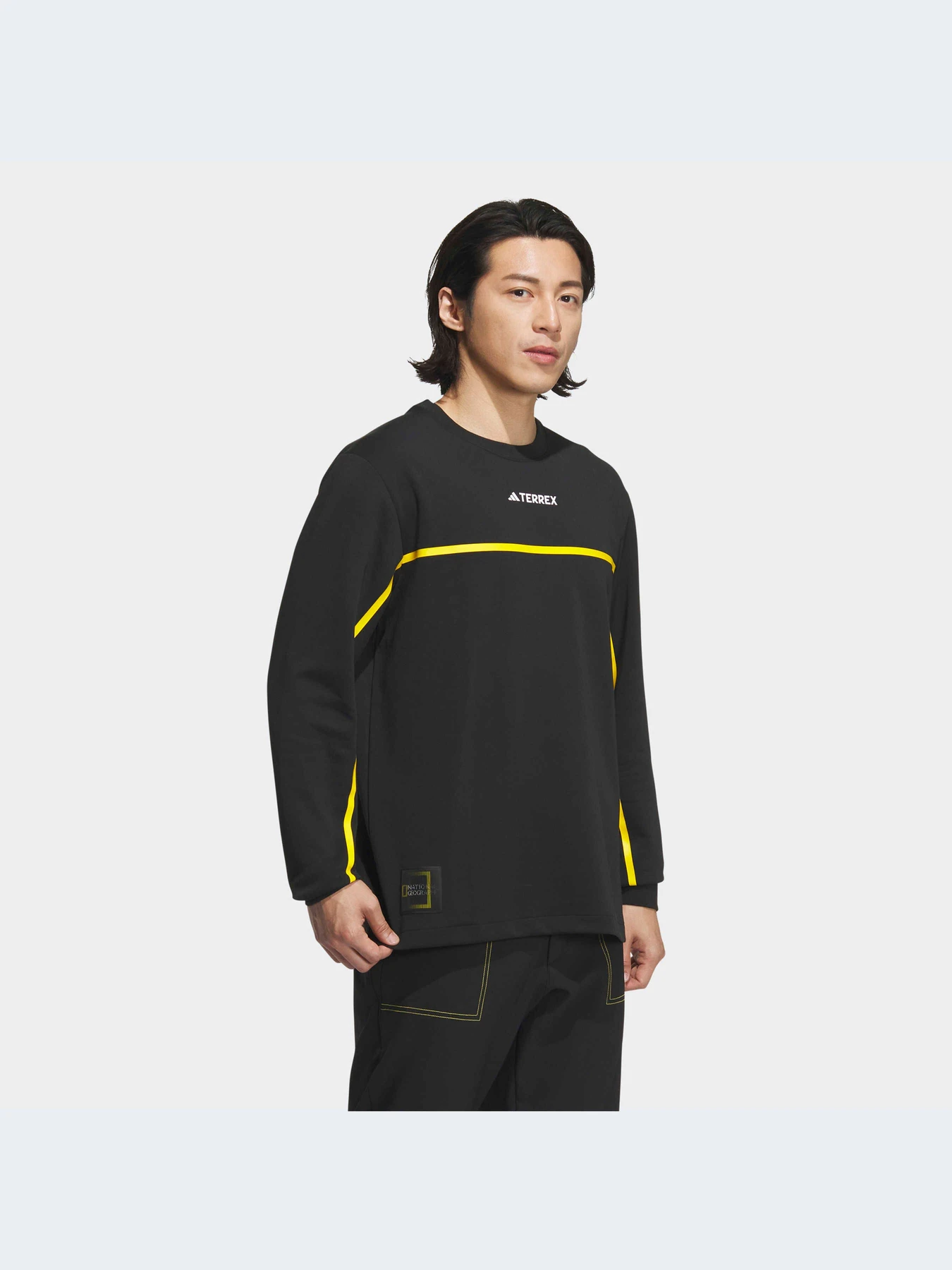 Худи и свитшоты Adidas модель IL8975-KZ Худи и свитшоты Adidas модель IL8975-KZ Фото