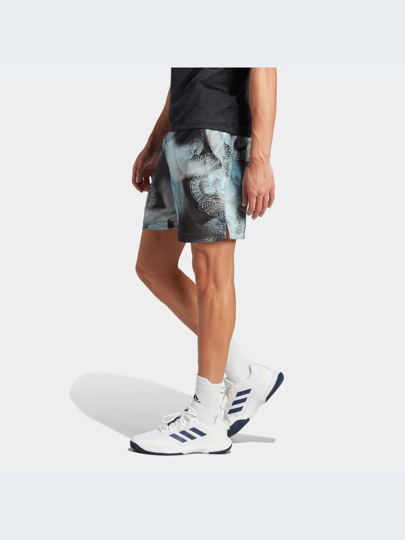 Шорты Adidas модель HZ3261-KZ Шорты Adidas модель HZ3261-KZ Фото