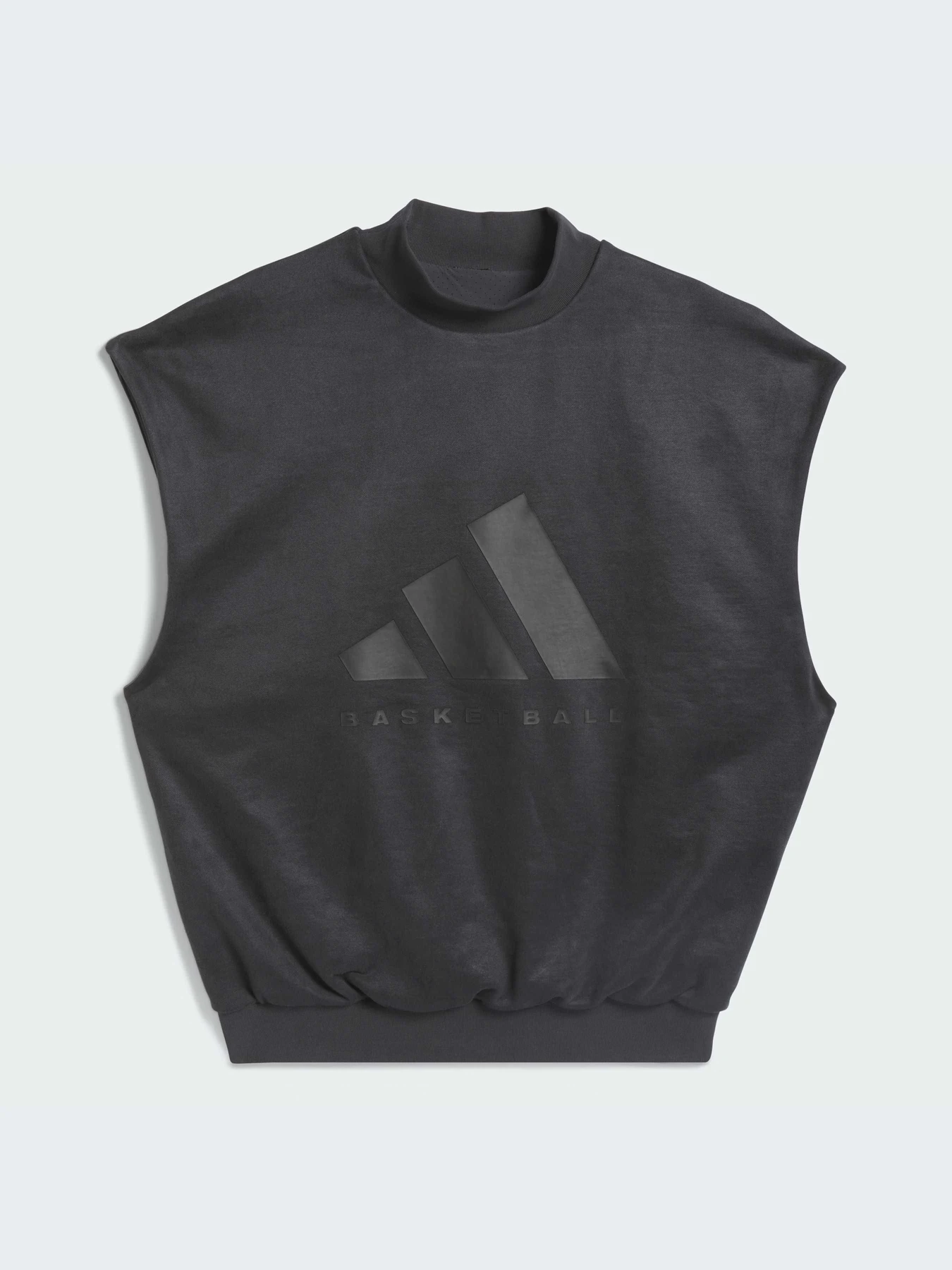 Худи и свитшоты Adidas модель IN7702-KZ Худи и свитшоты Adidas модель IN7702-KZ Фото