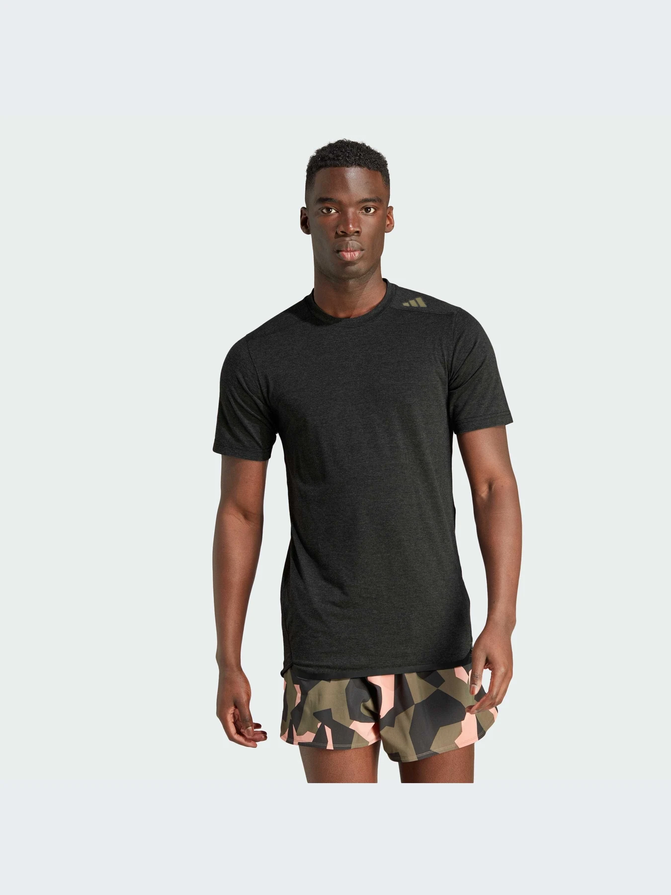 Футболки и поло Adidas модель HY3795-KZ Футболки и поло Adidas модель HY3795-KZ Фото