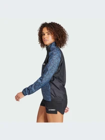 Куртки и дубленки Adidas модель IA1808-KZ Фото