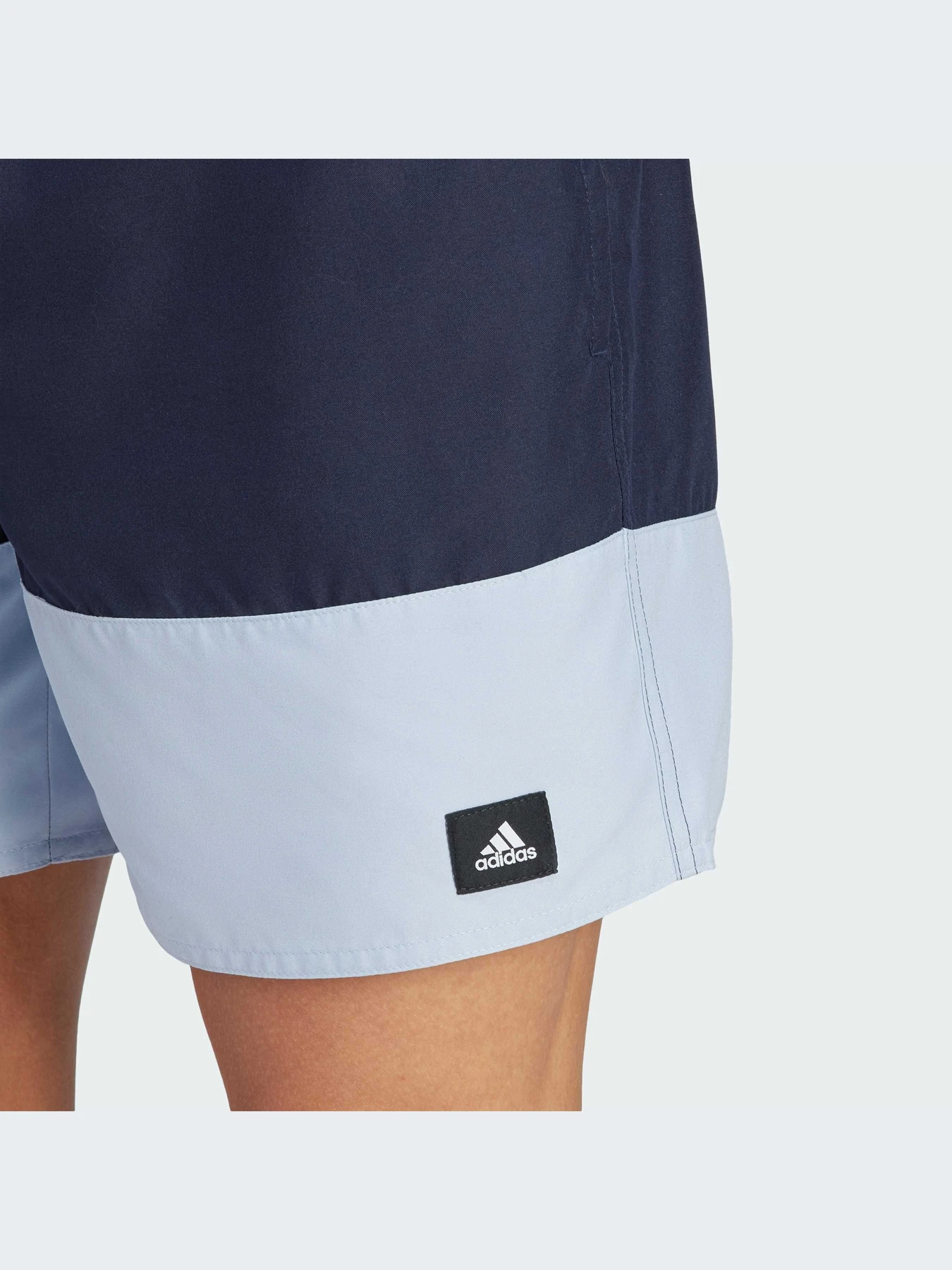Одежда для пляжа Adidas 3 Stripes модель IA5393-KZ Одежда для пляжа Adidas 3 Stripes модель IA5393-KZ Фото