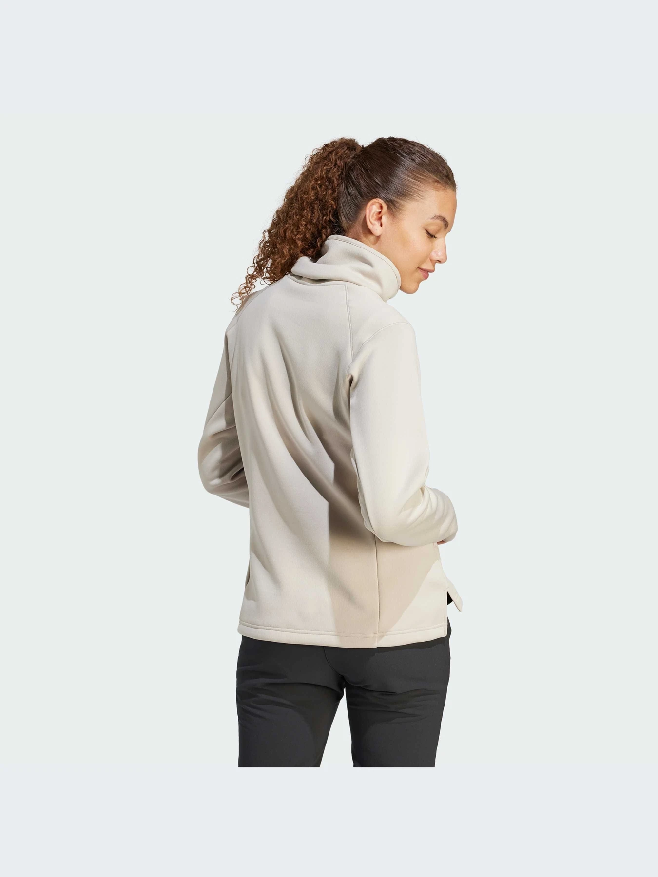 Худи и свитшоты Adidas модель IB1834-KZ Худи и свитшоты Adidas модель IB1834-KZ Фото