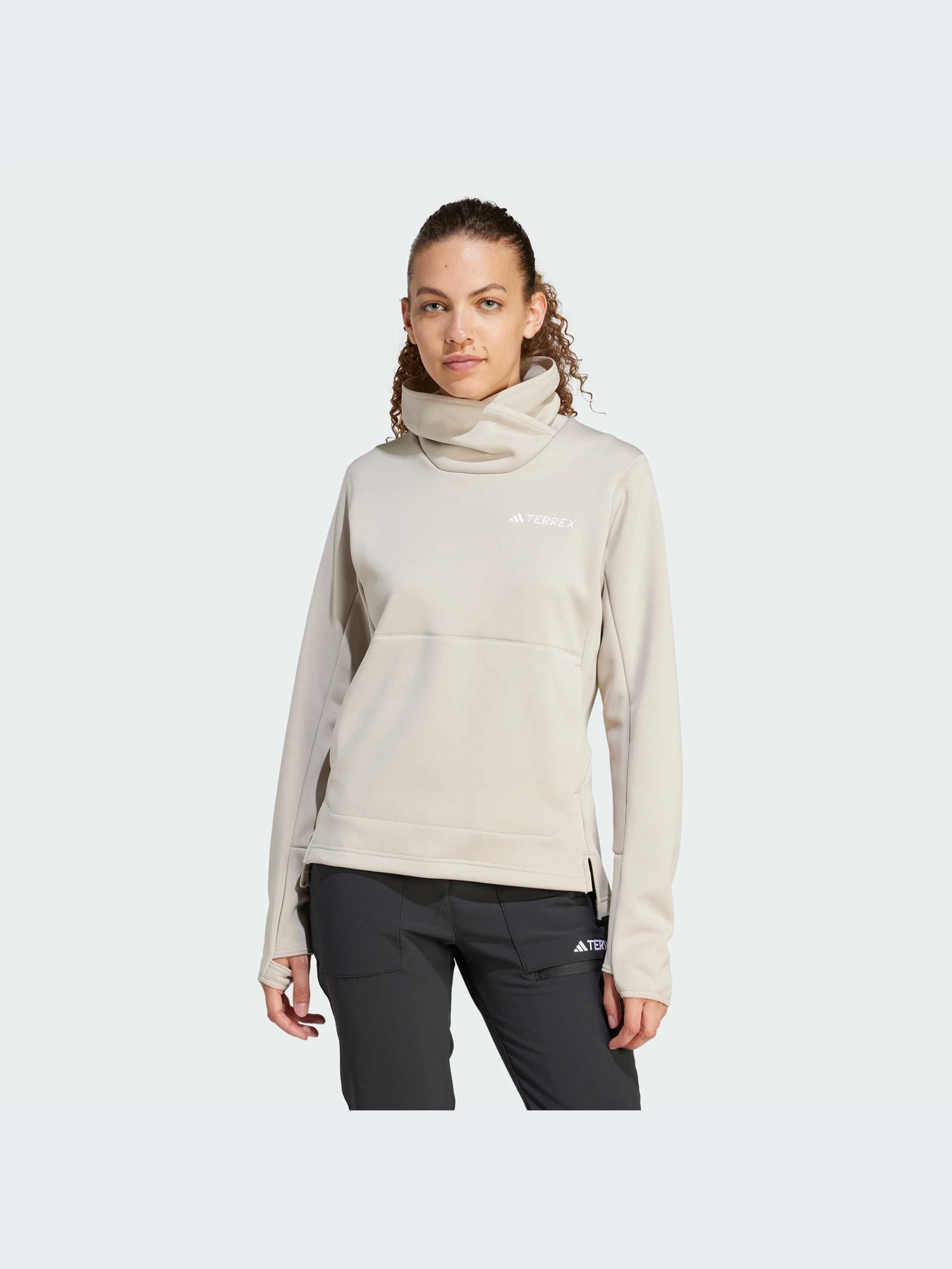Худи и свитшоты Adidas модель IB1834-KZ Худи и свитшоты Adidas модель IB1834-KZ Фото