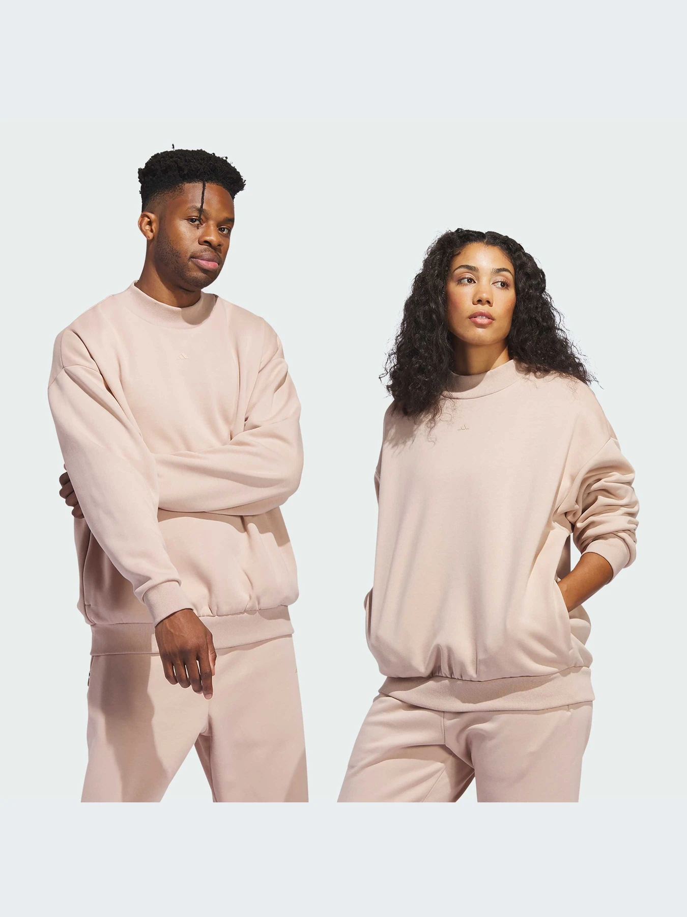 Худи и свитшоты Adidas модель IM8422-KZ Худи и свитшоты Adidas модель IM8422-KZ Фото