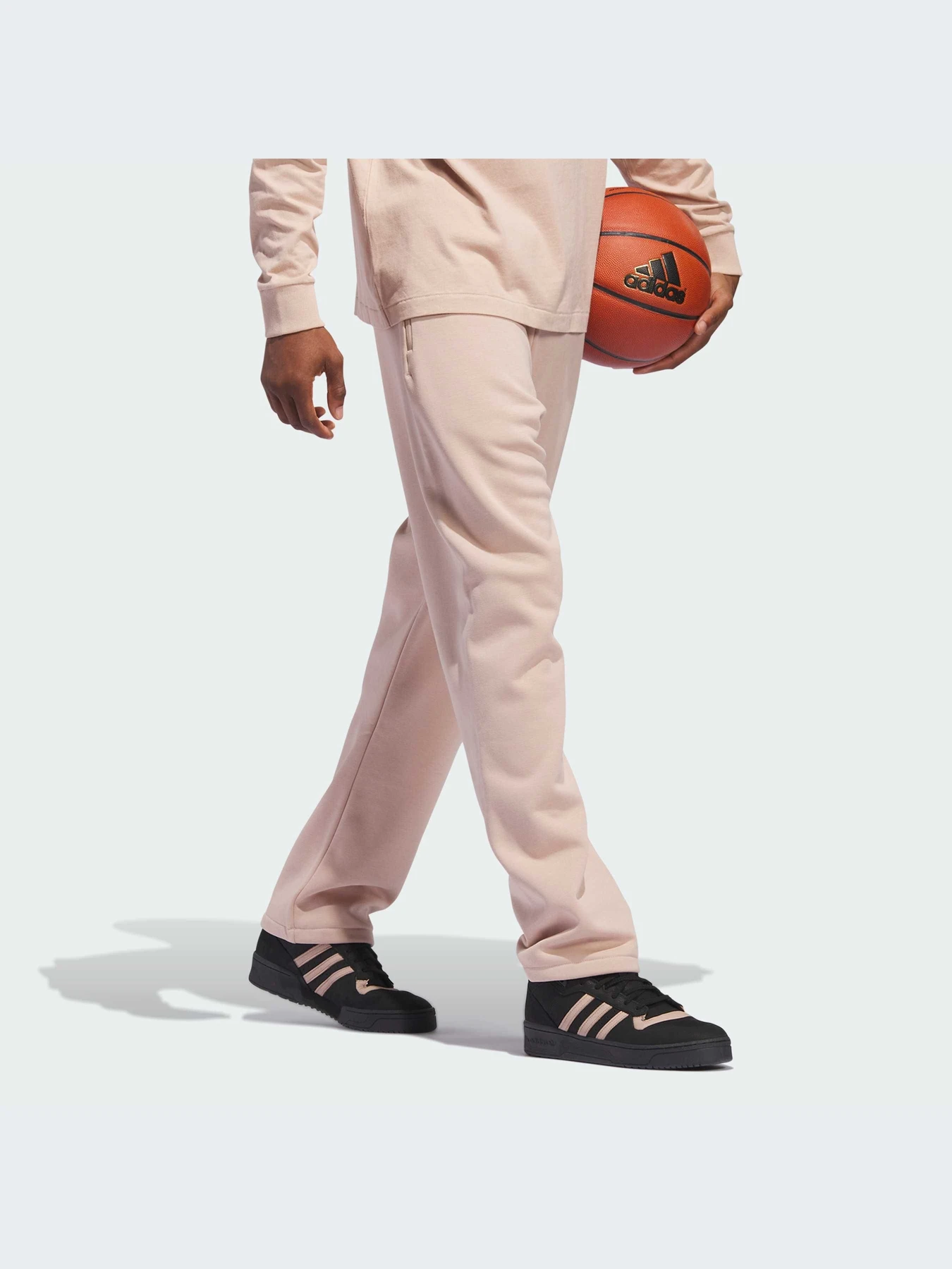 Брюки Adidas модель IM8428-KZ Брюки Adidas модель IM8428-KZ Фото