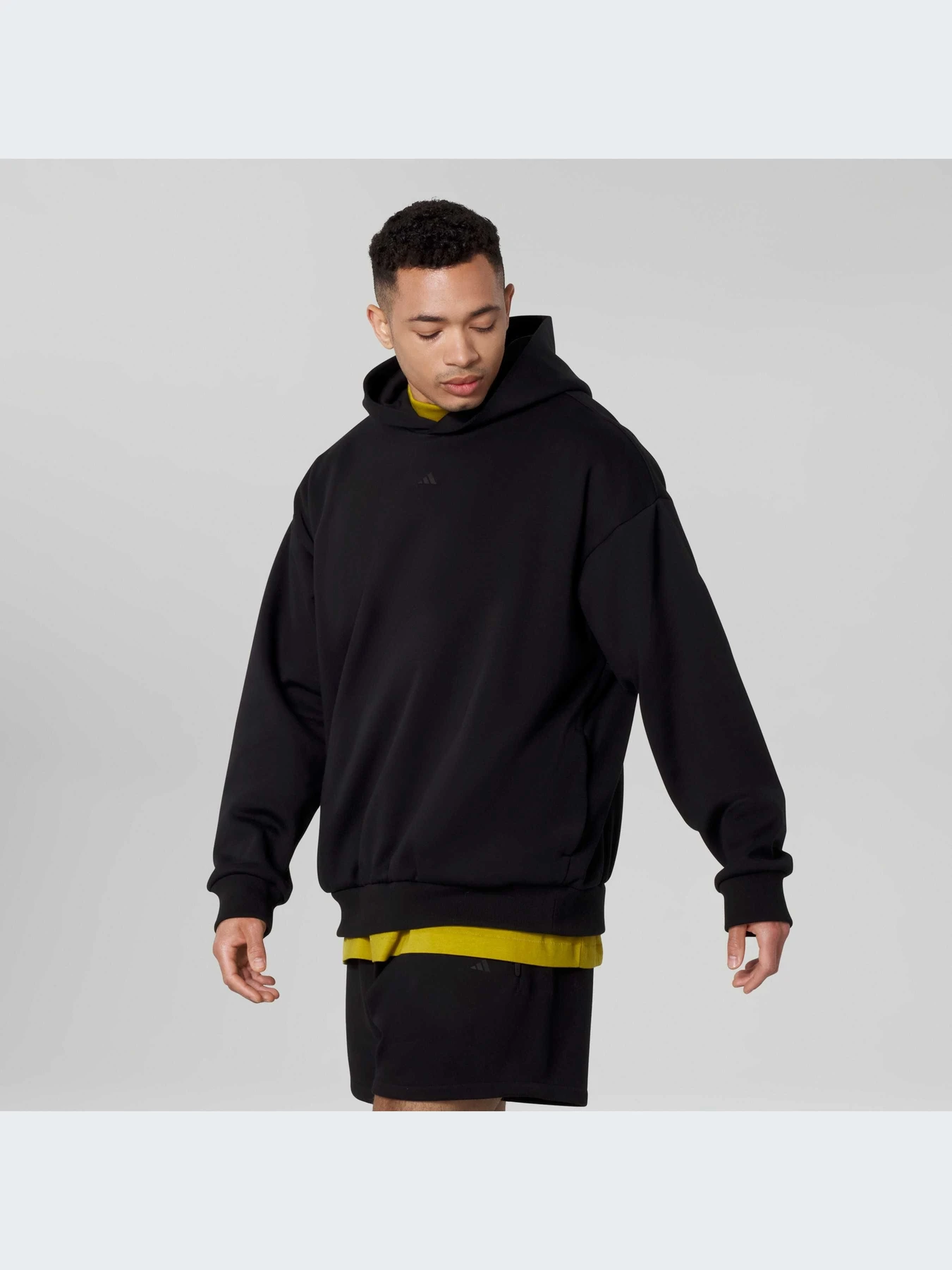 Худи и свитшоты Adidas модель IN4243-KZ Худи и свитшоты Adidas модель IN4243-KZ Фото