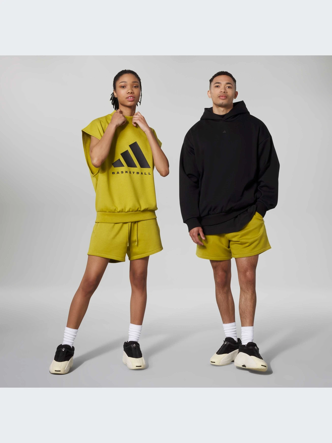 Шорты Adidas модель IN4249-KZ Шорты Adidas модель IN4249-KZ Фото